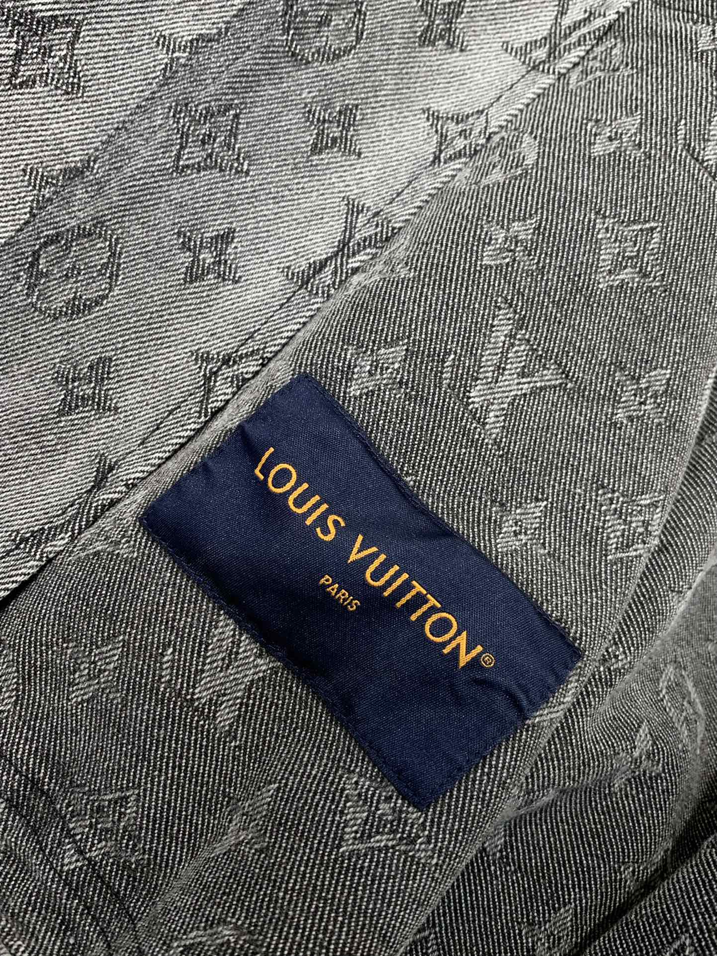Louis Vuitton Unisex Jacket Size 46-52