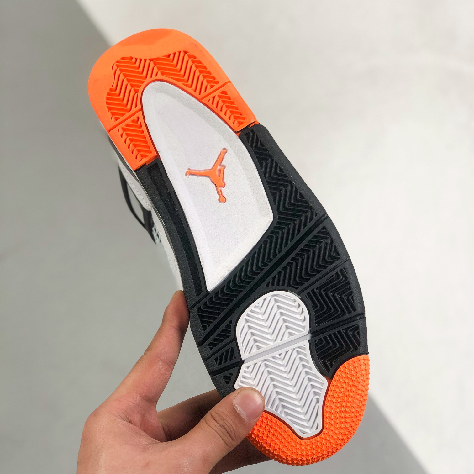 Nike Air Jordan 4 Sneakers Shoes Gr. 36-46