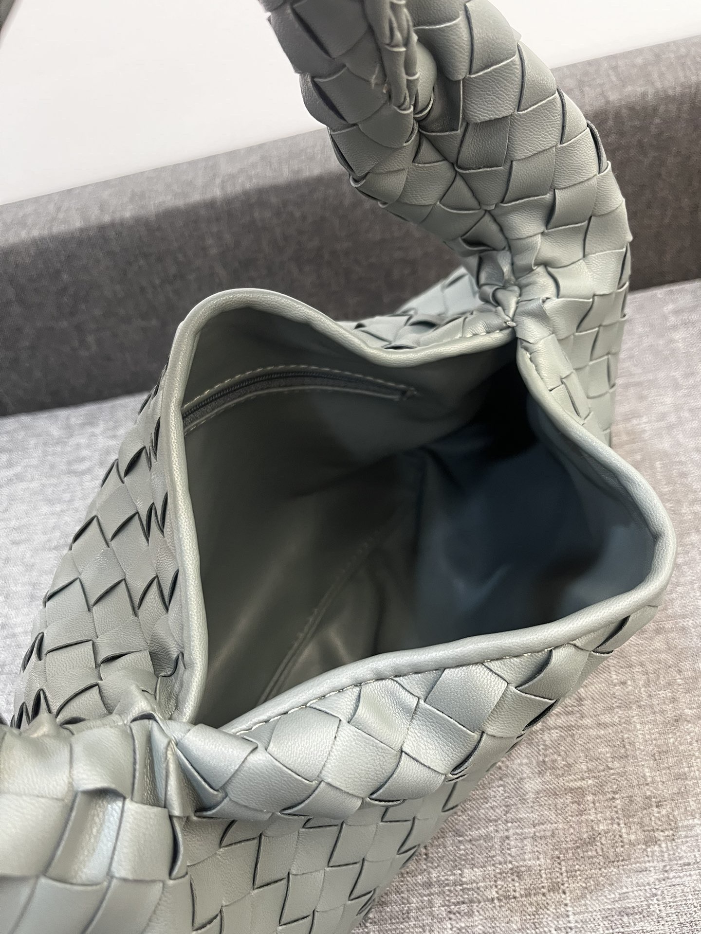 Bottega Veneta HO Shoulder Bags 40*24cm