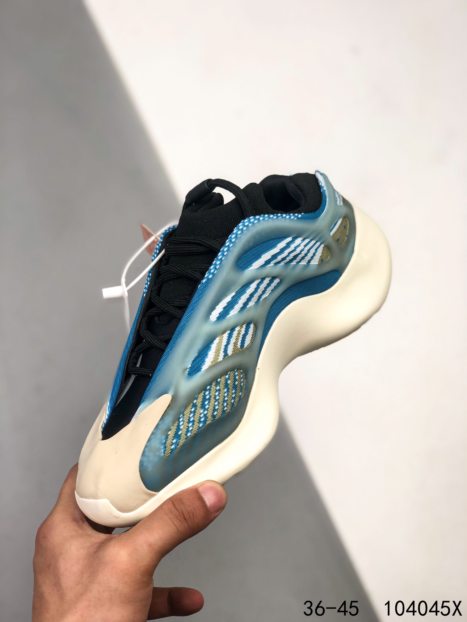 Yeezy 700 V3 Mens/Women's Sneakers Shoes 36 - 45