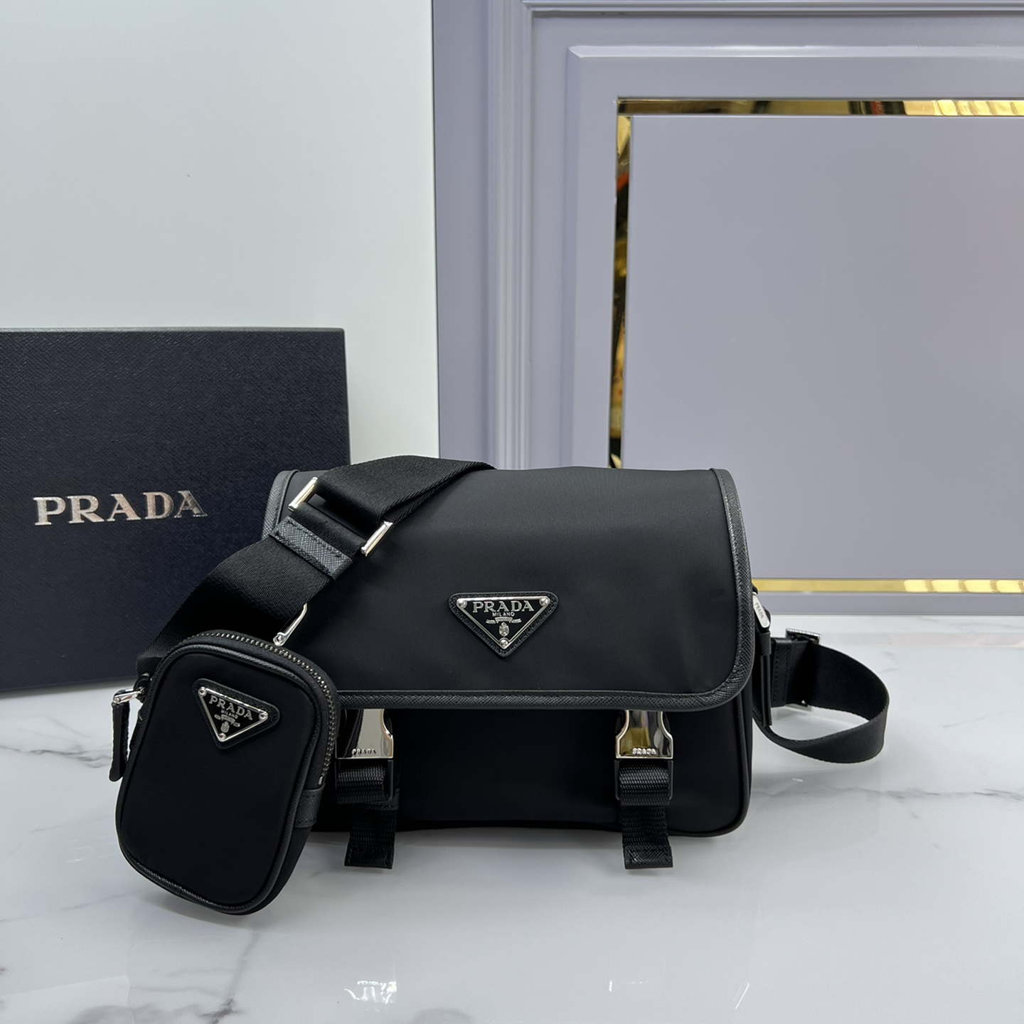 Prada 2VD034 Re-Nylon and Saffiano Leather Shoulder Bags Size 22*16*8.5cm