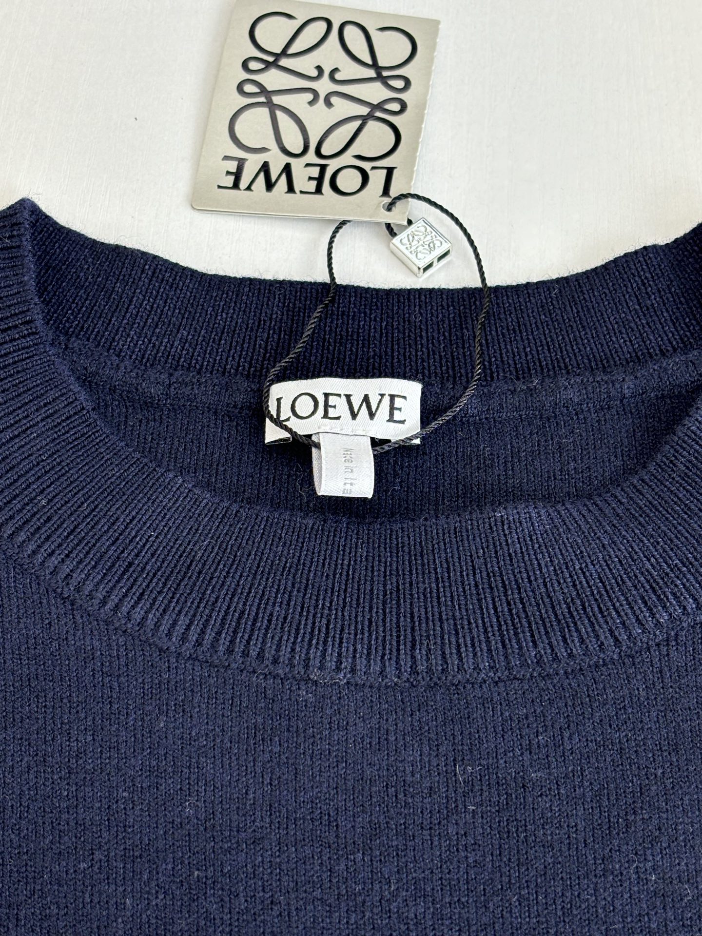 Loewe Unisex Sweatshirt Size S-XL