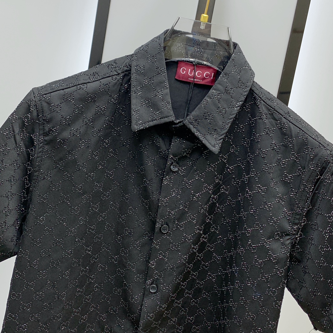 Gucci Sommeranzug Size M-XXL