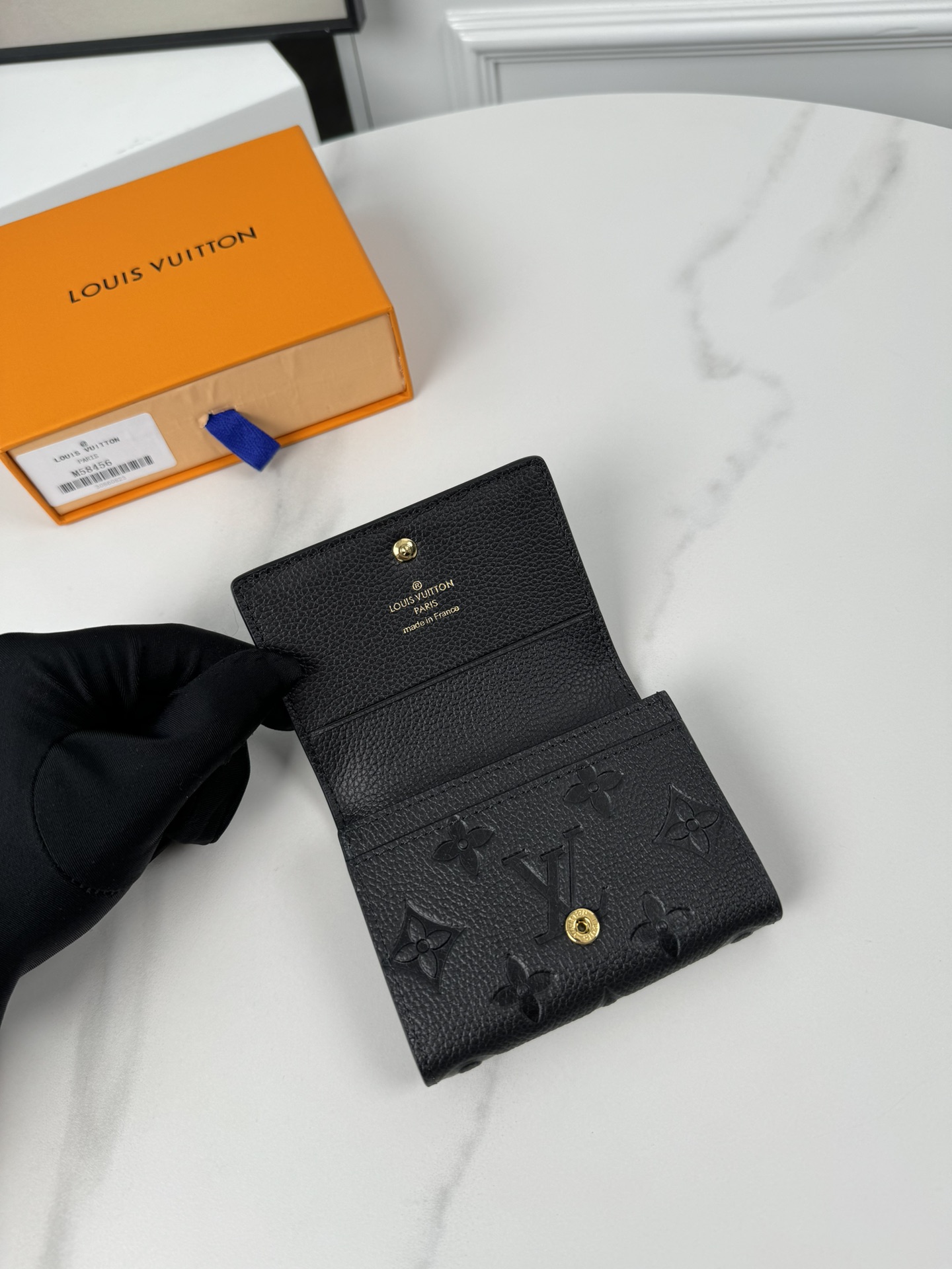 Louis Vuitton M58456 Card Holder Size 10*8cm