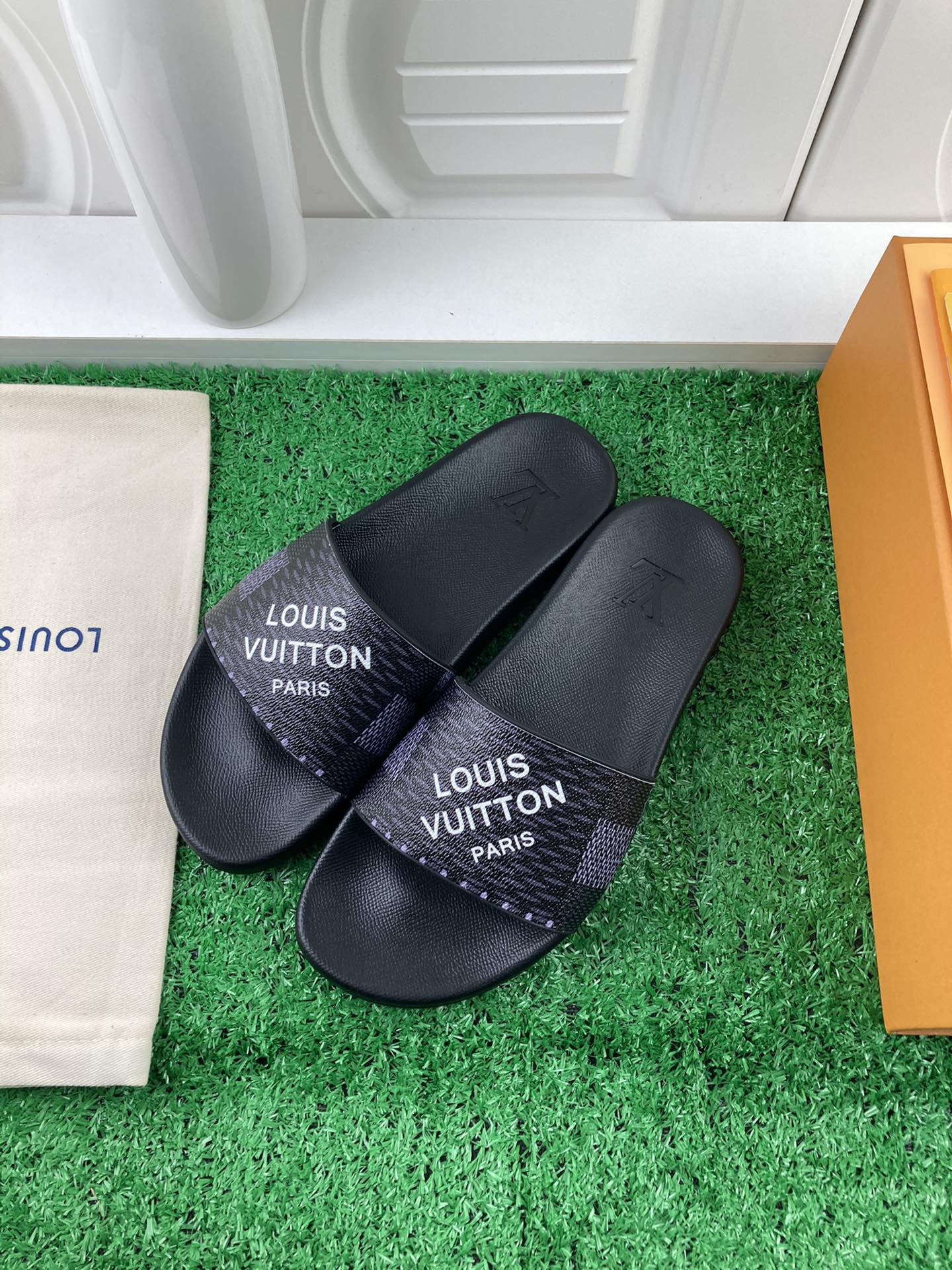 Louis Vuitton 2024ss Candy Series Slippers Size 36-45