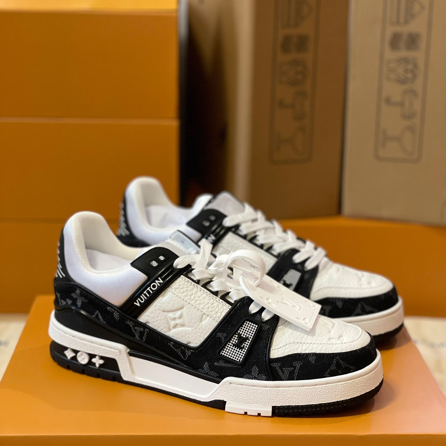 Louis Vuitton Trainer Monogram denim Sneaker Size 36-46  5-Color