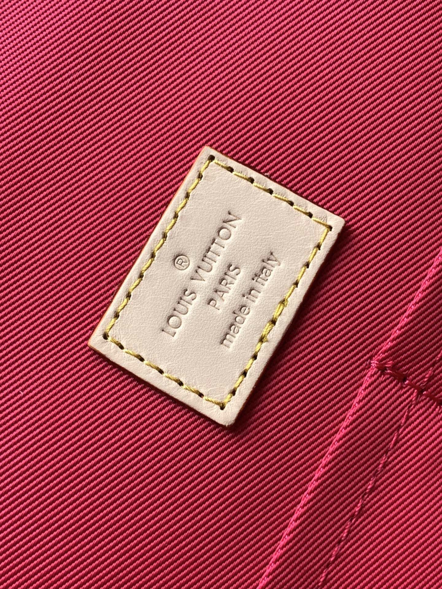 Louis Vuitton M42738 Cluny bb Women Bags Size 28*20*10cm