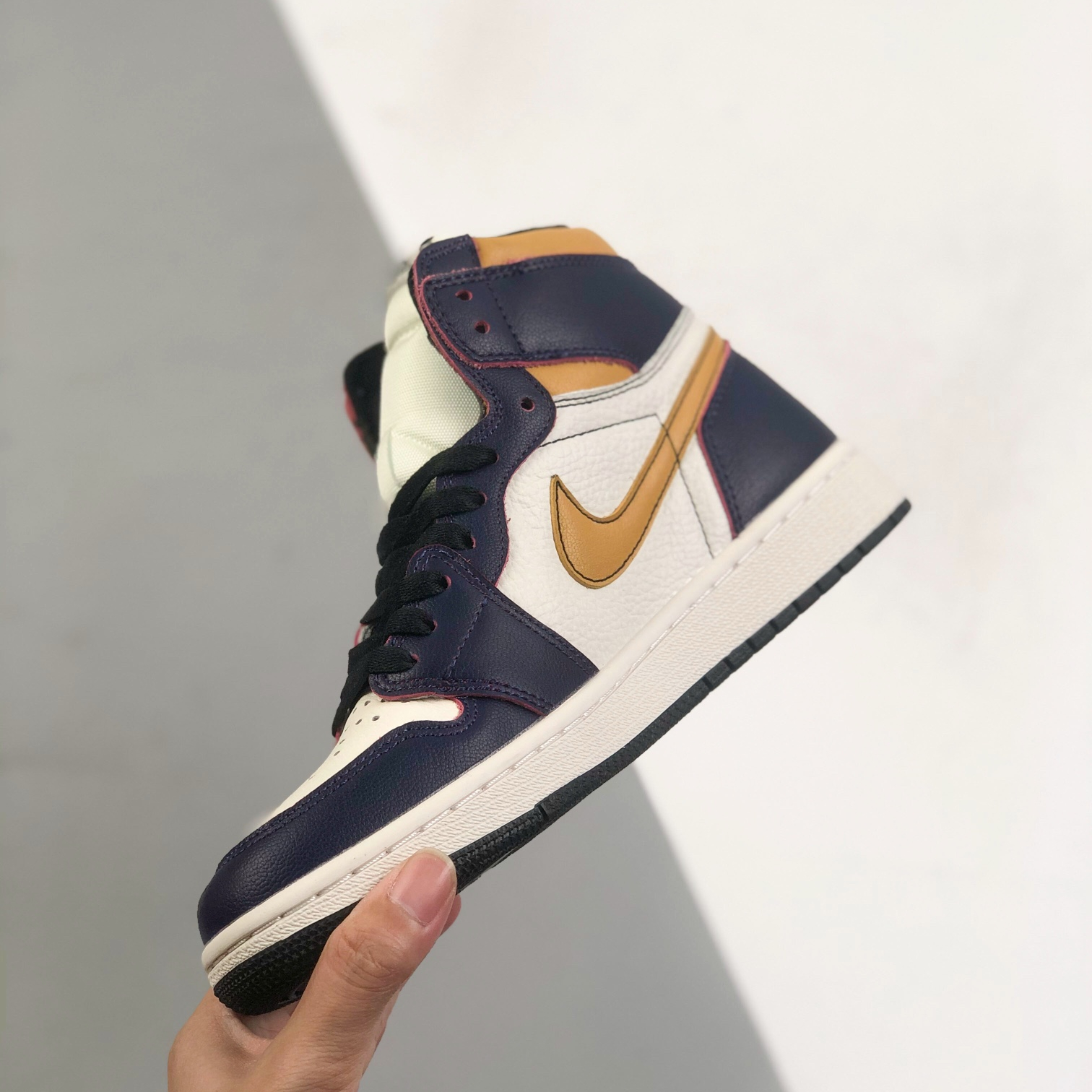 Nike Air Jordan 1 High Top Sneakers Shoes Gr. 36-46