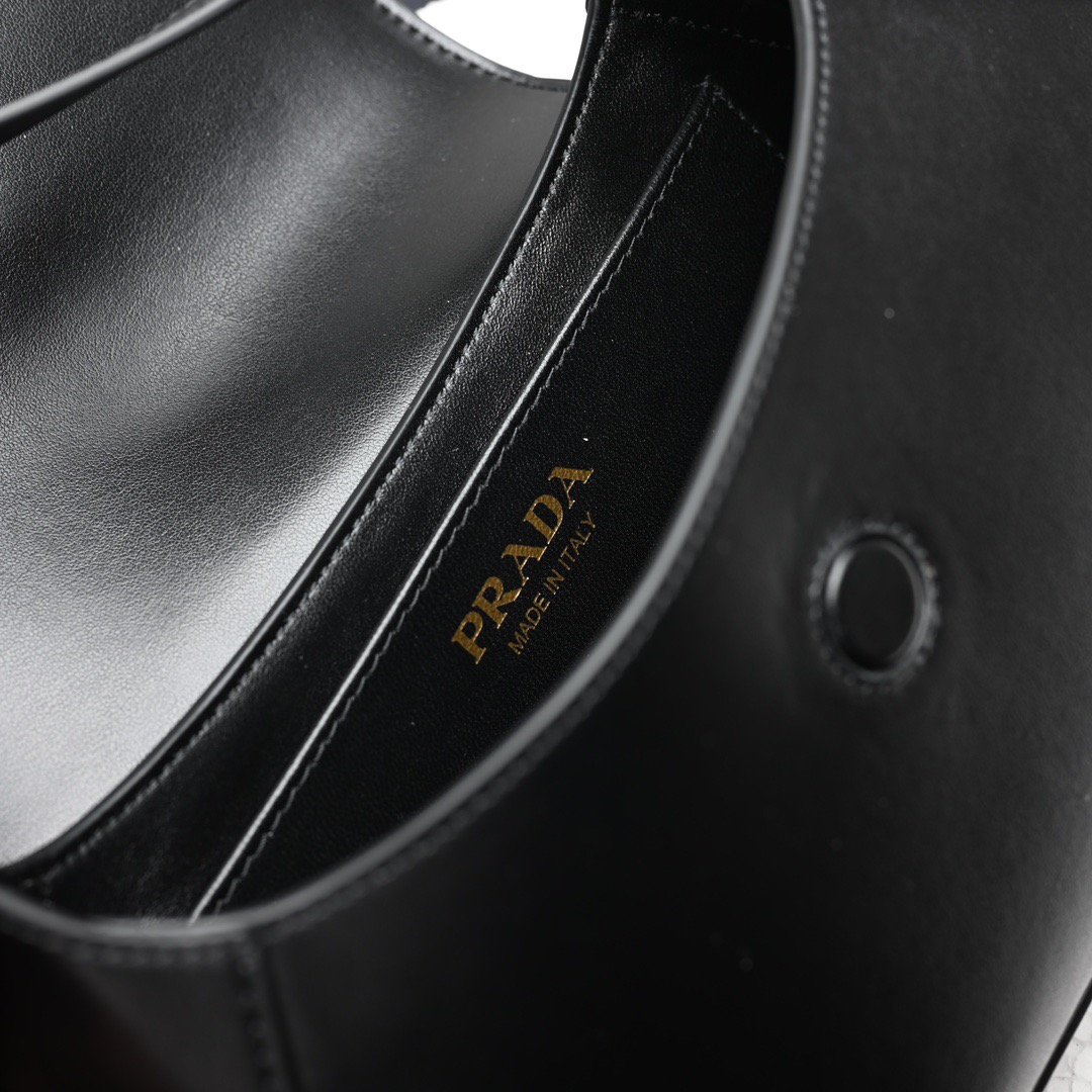 Prada 1BD358 Small Leather Shoulder Bags Size 25*15*5.5cm