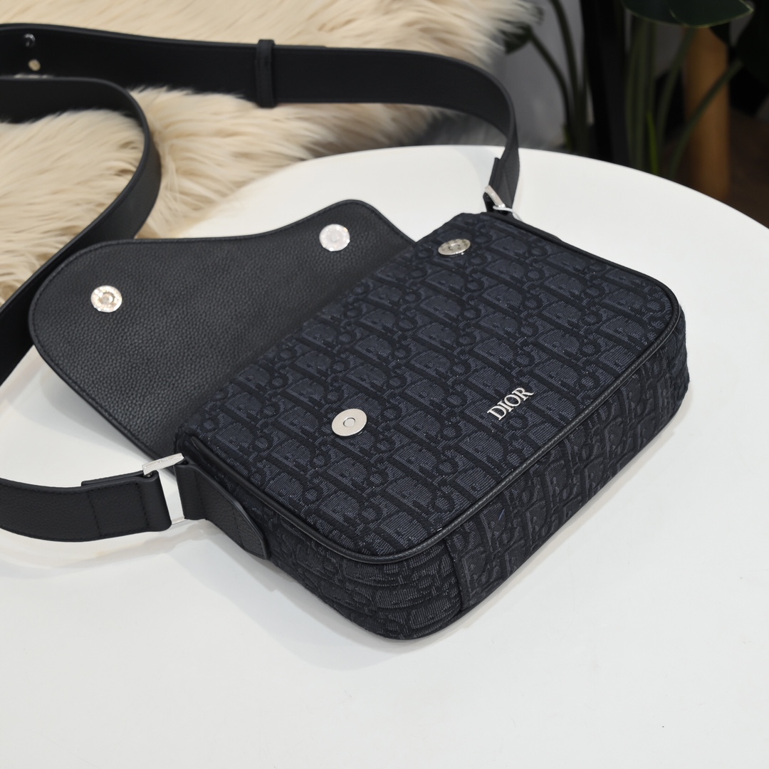 Dior Mens Shoulder Bags 23*18*6cm