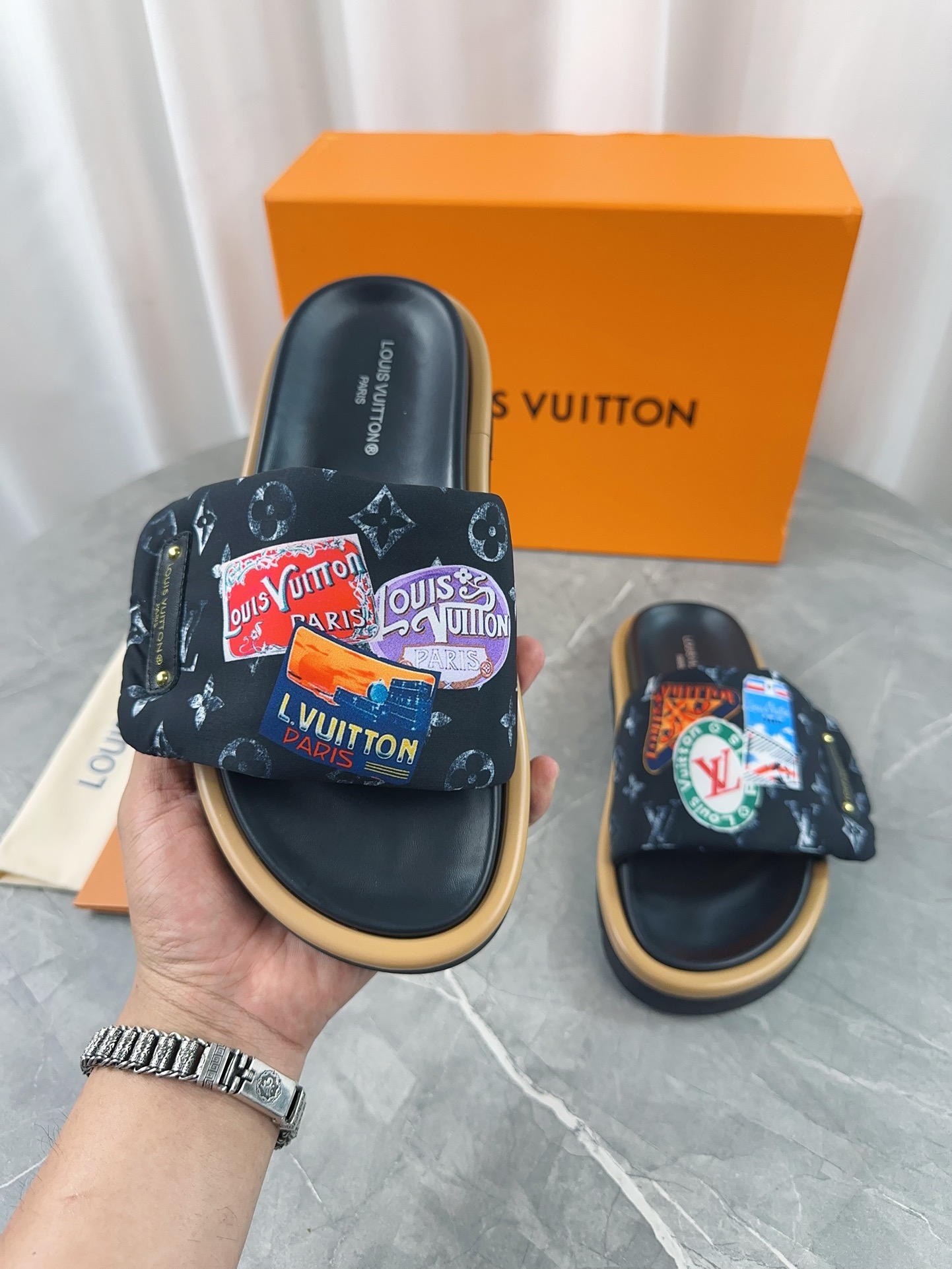 Louis Vuitton 2024ss Pool Pillow Comfort Slippers Size 36-45