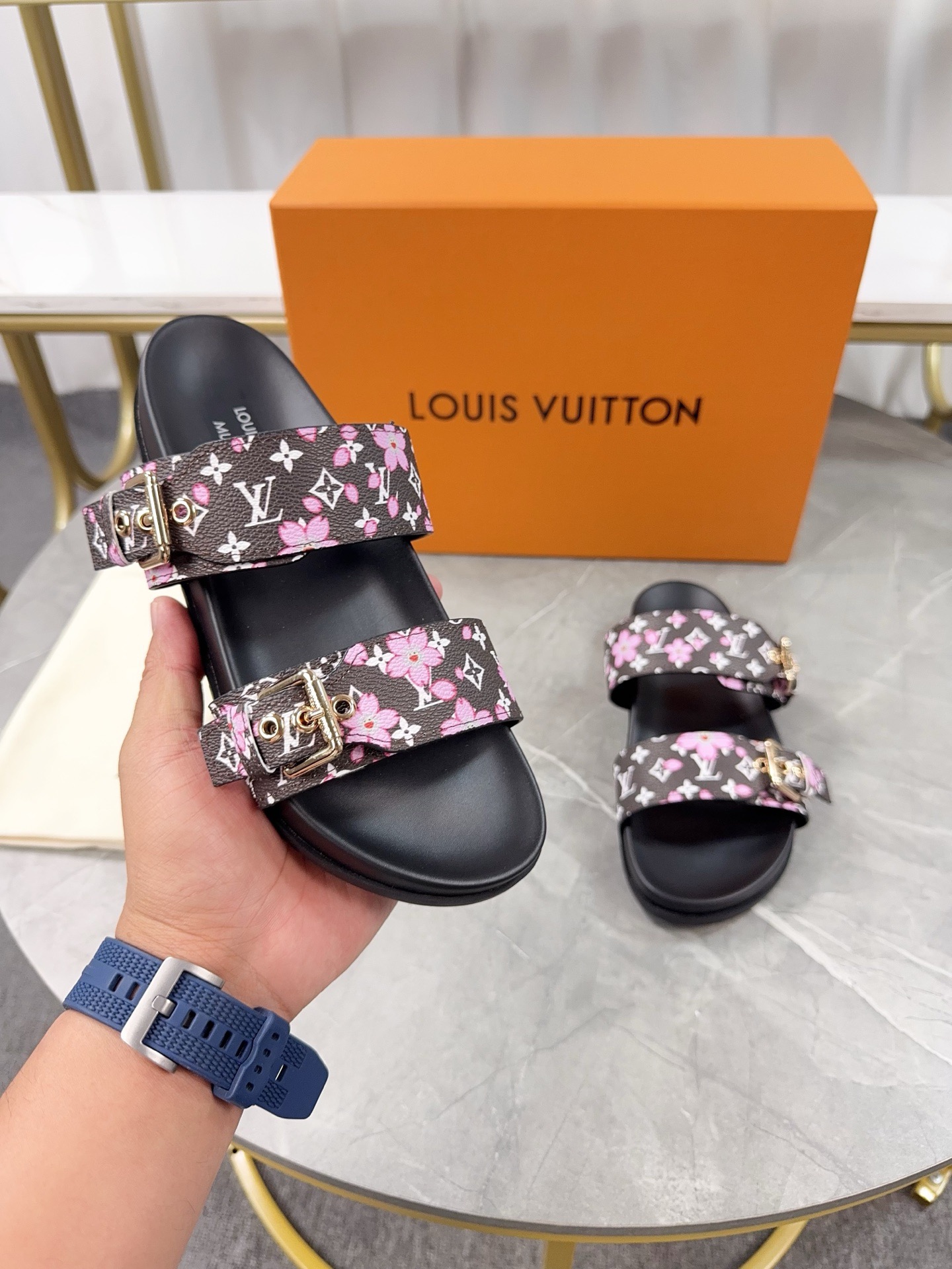 Louis Vuitton Pool Pillow Flat Comfort Slippers Size 36-46
