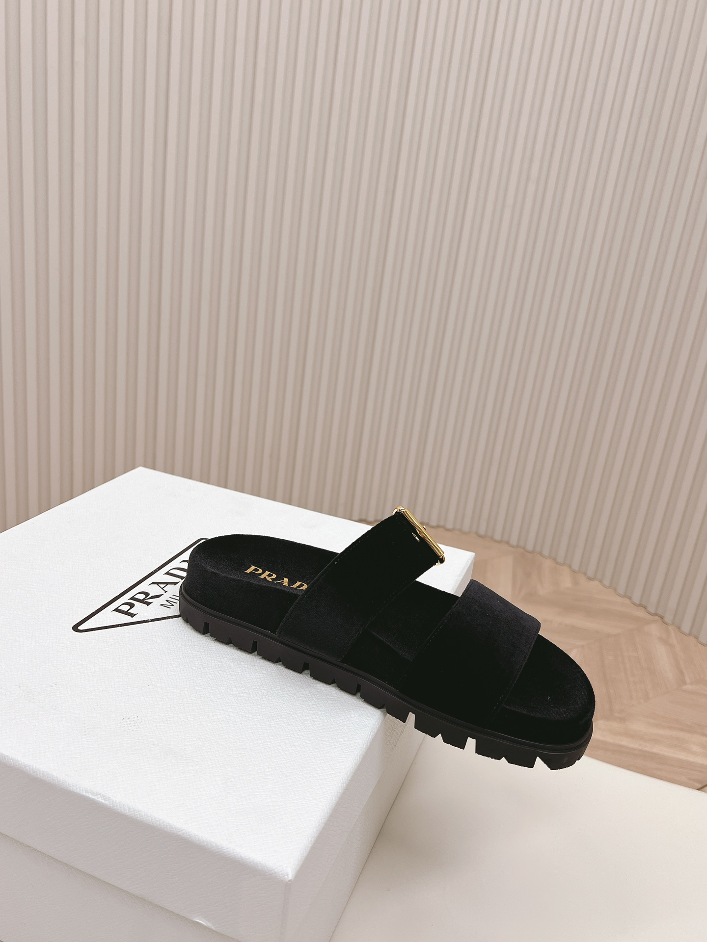 Prada 2024ss Slippers Size 36-40