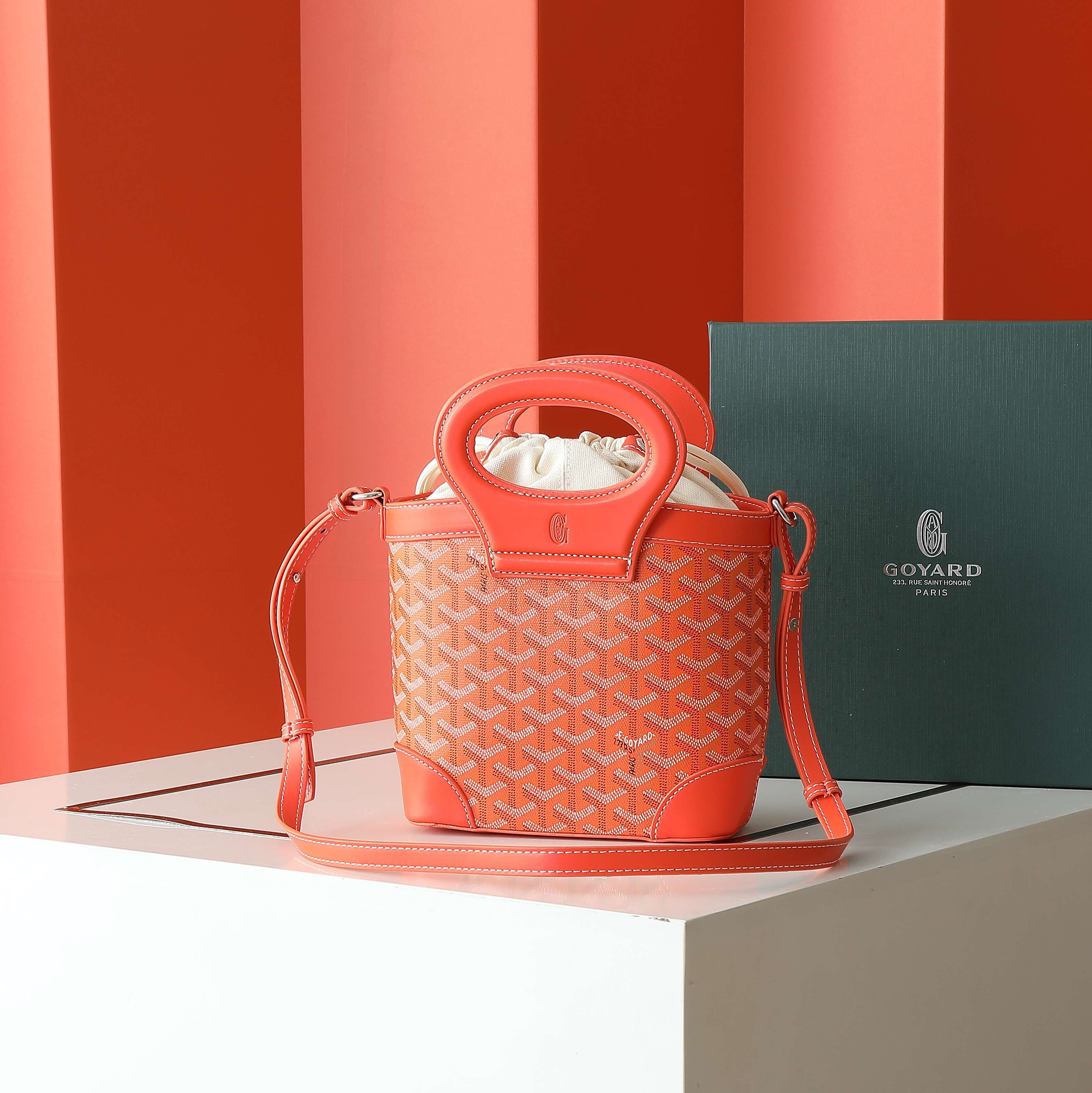 Goyard Beluga Shoulder Bags Size 23*18.5*8cm