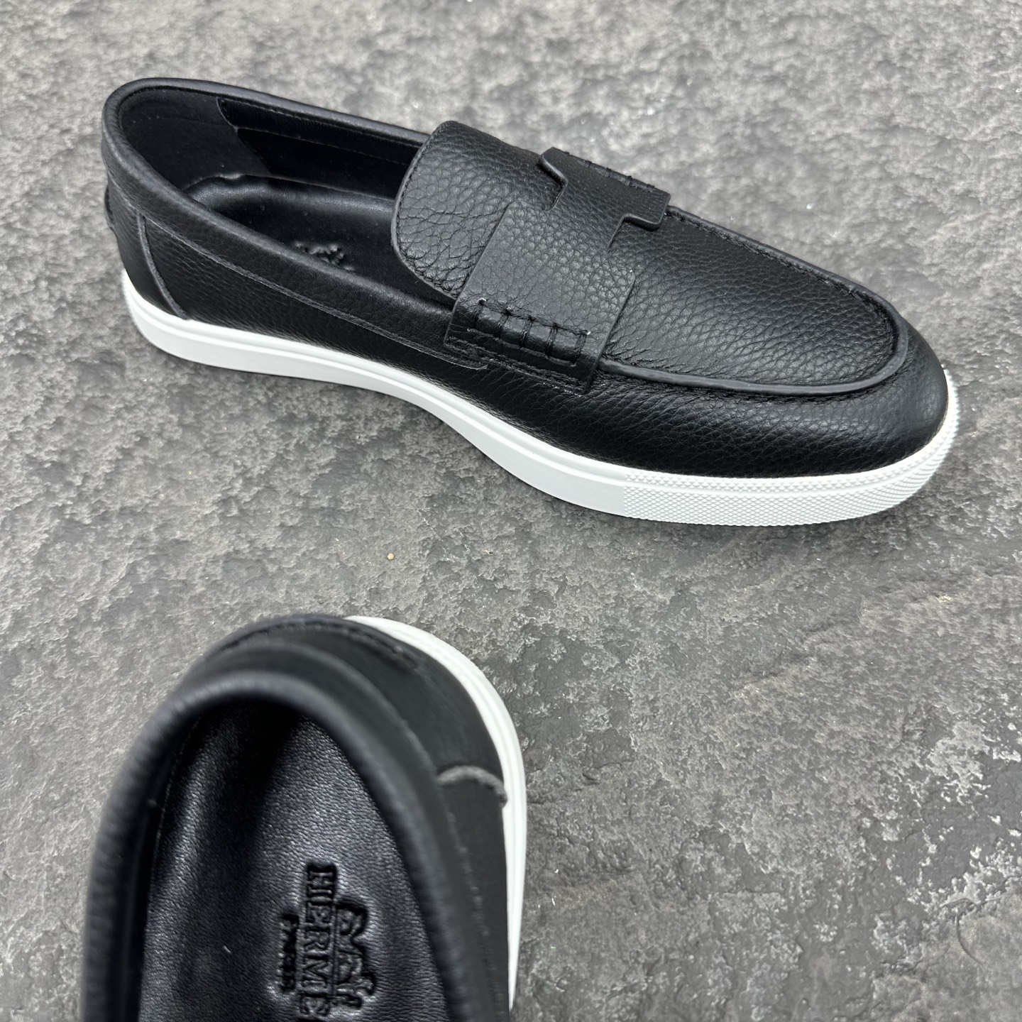 Hermes Job Unisex Loafers Size 35-46