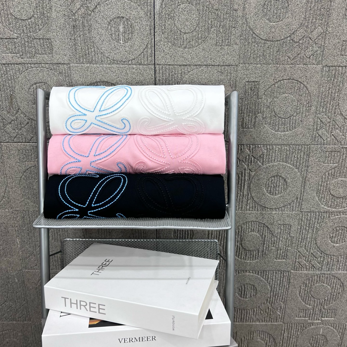 Loewe T Shirt  Embroider Logo Size XS-L