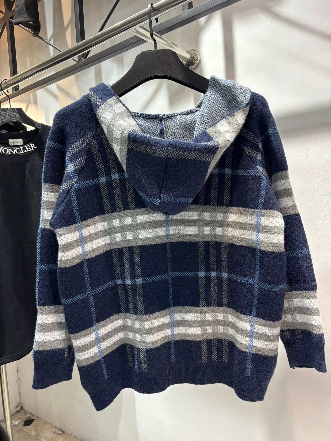 Burberry Unisex Jacket Size S-XL