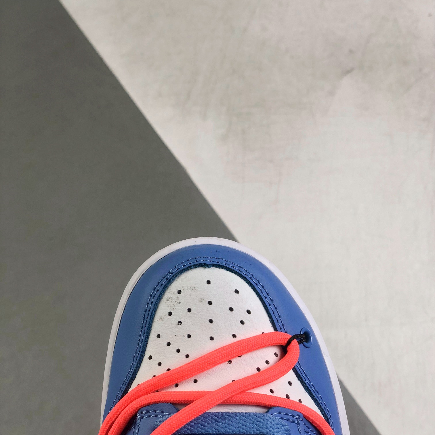 Nike Dunk Low x OFF White Top Sneakers  Gr. 36-45