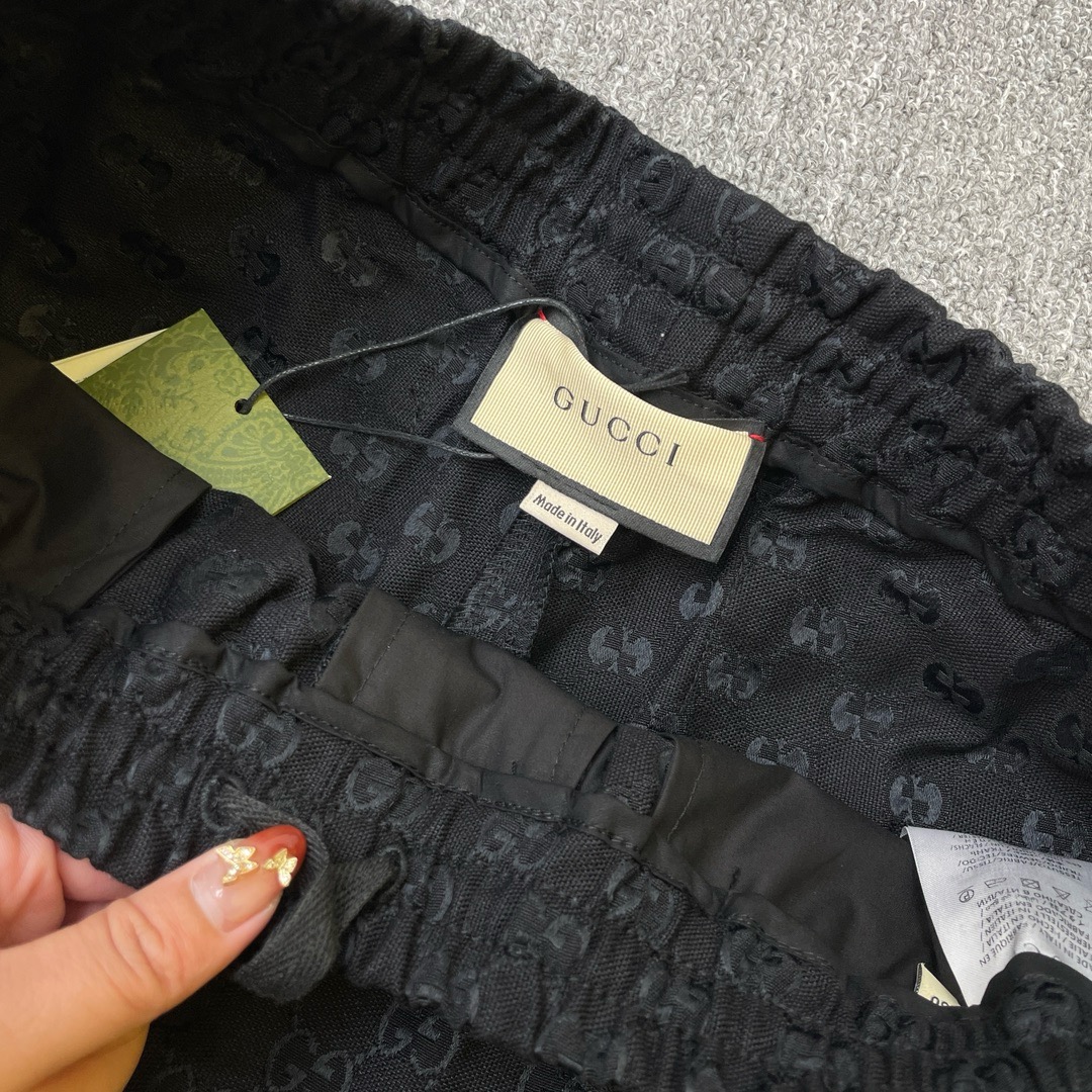 Gucci Sommeranzug Size S-XL