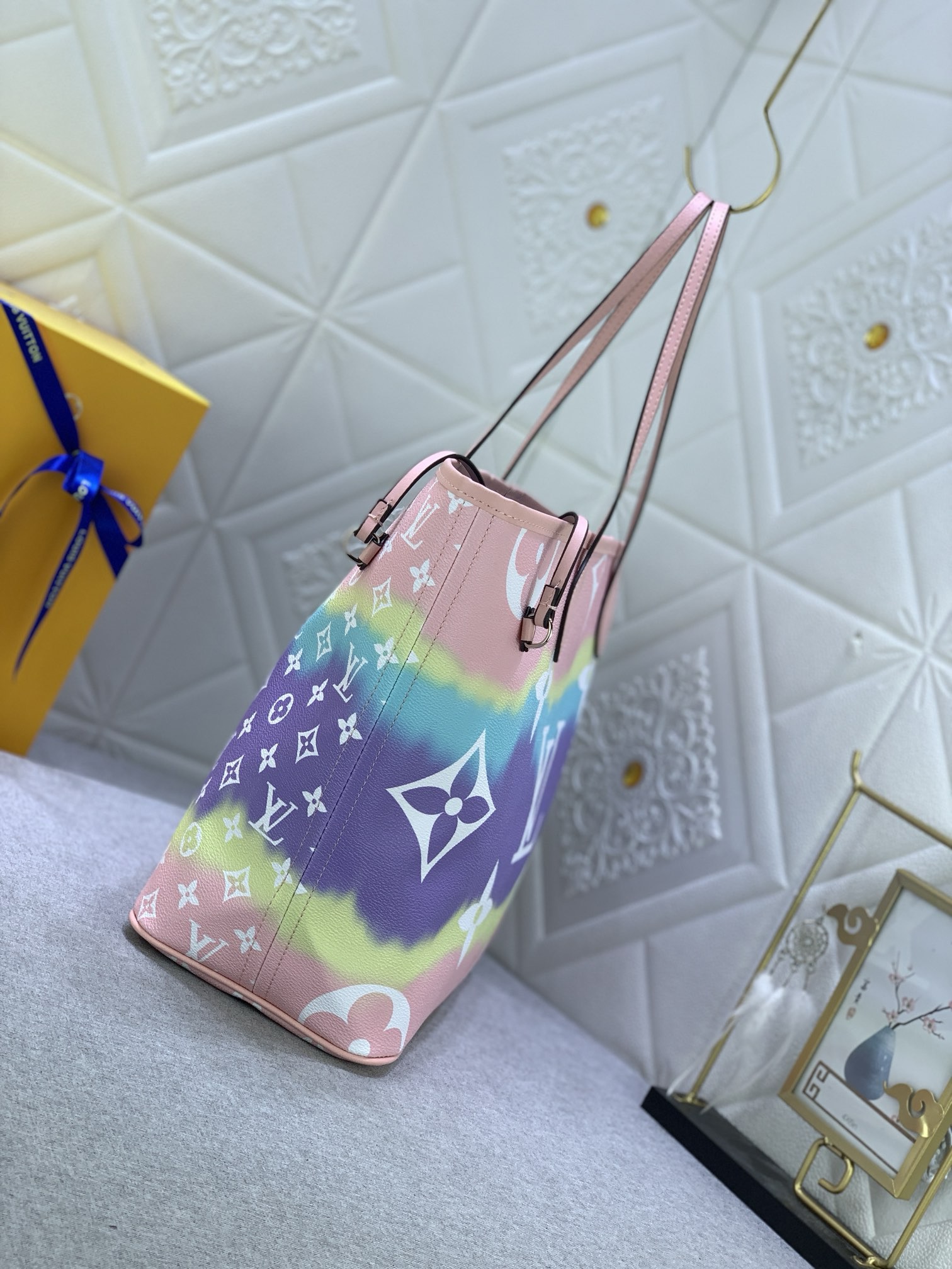 Louis Vuitton Shopping Bags 31*28.5*17cm