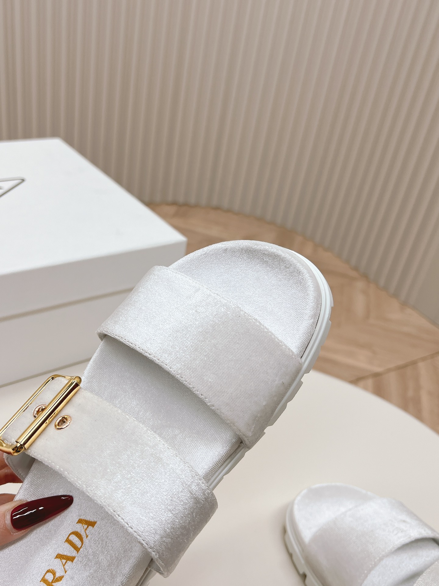 Prada 2024ss Slippers Size 36-40