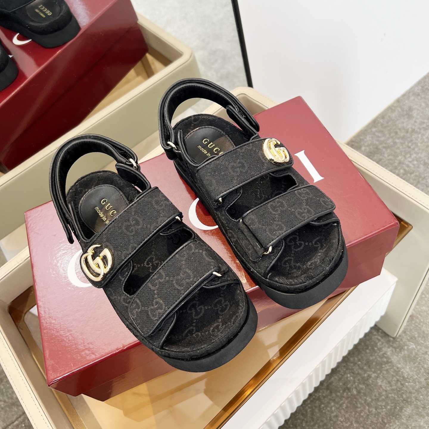 Gucci Women Thick soled Sandals Size 35-41