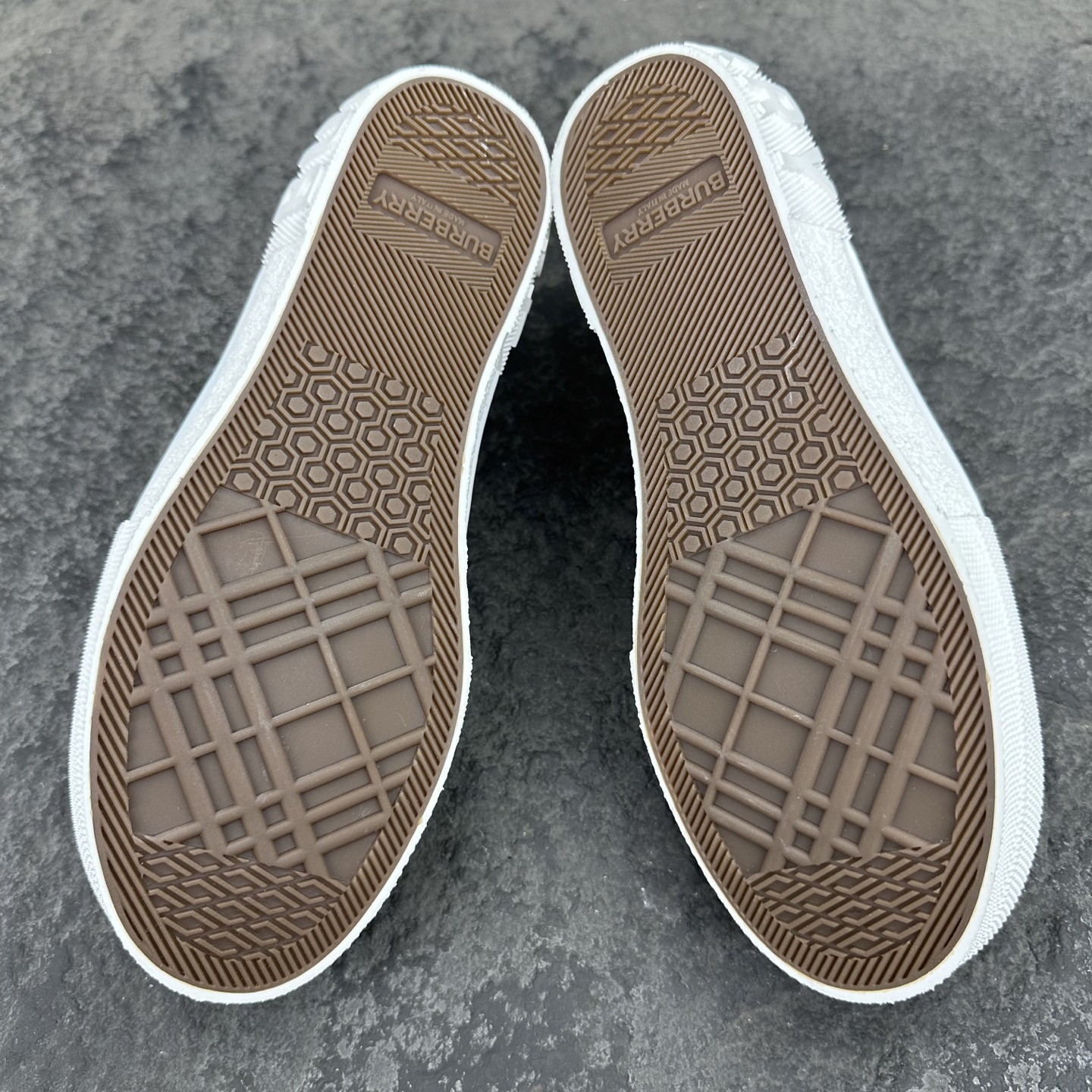 Burberry Sneaker Size 36-45