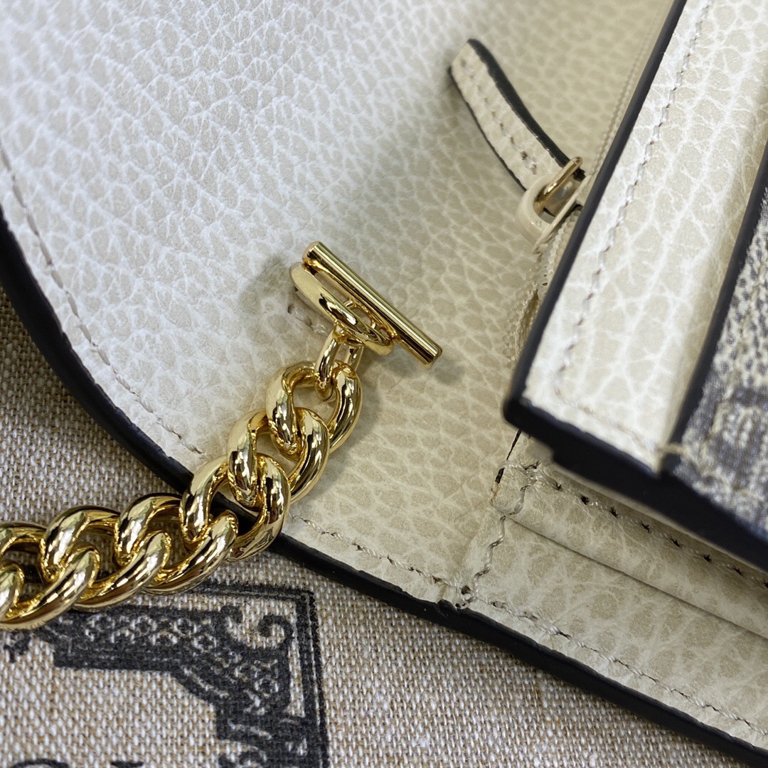 Gucci Chain Shoulder Bags Size 19*10*3cm