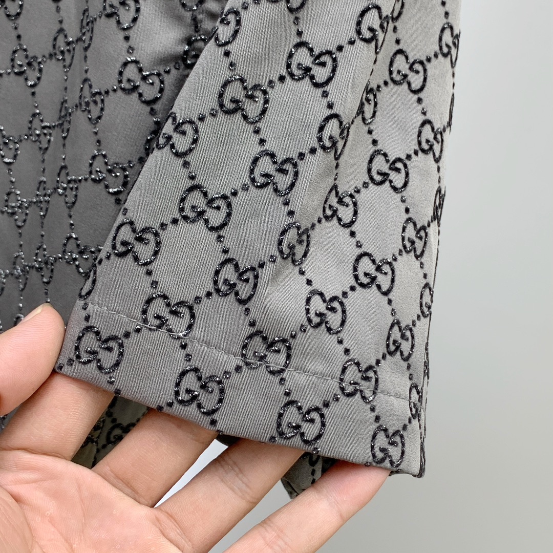 Gucci Sommeranzug Size M-XXL