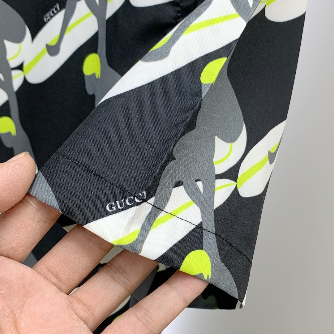 Gucci Sommeranzug Size M-XXL