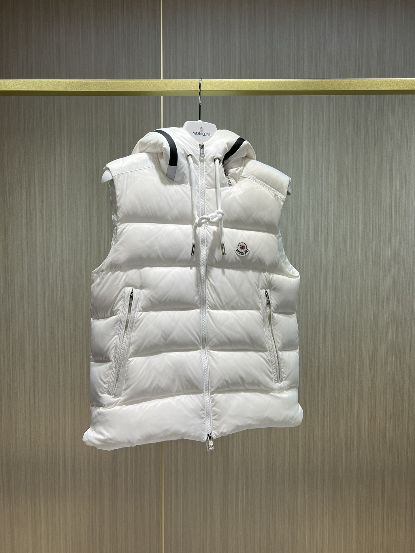 Moncler Cardamine Winter Vest Size 1-5