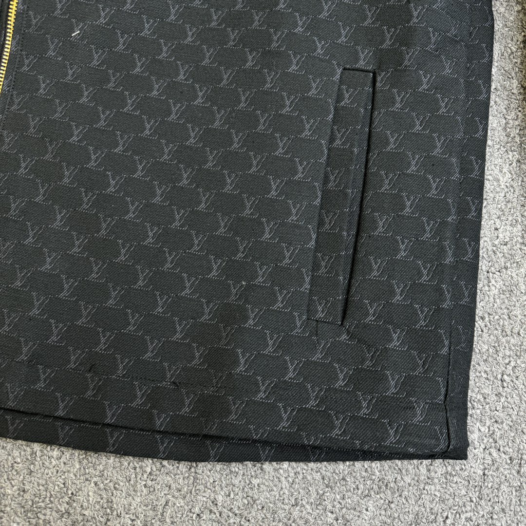 Louis Vuitton Unisex Jacket Size S-XL