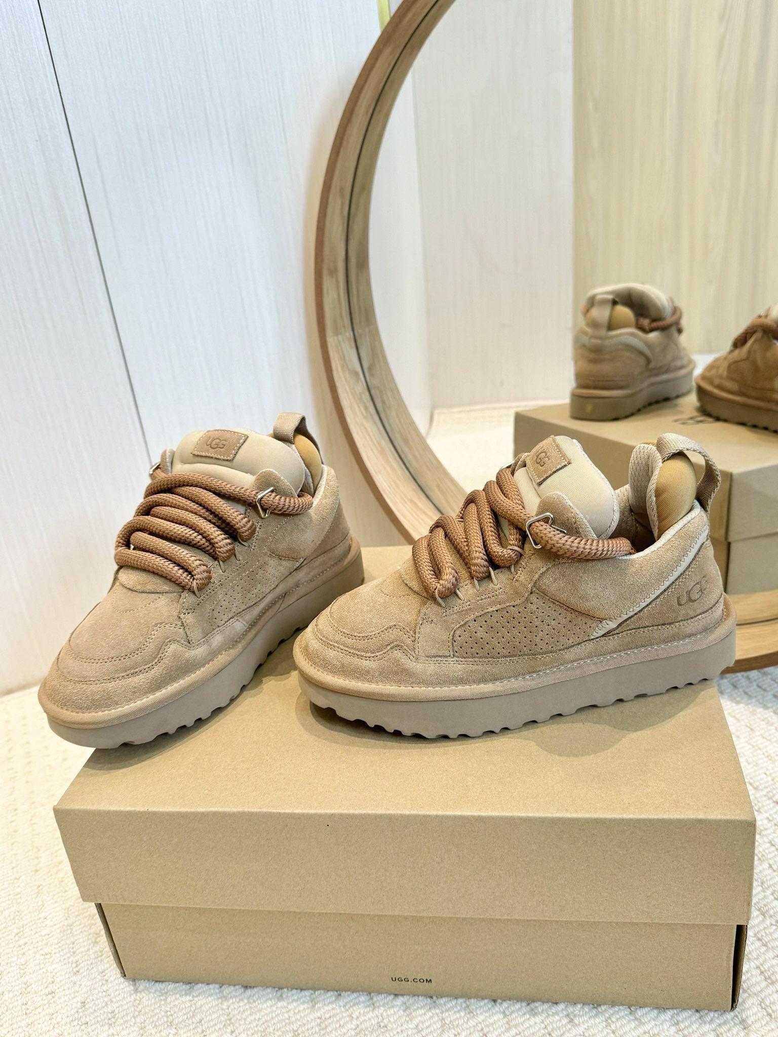 UGG Women Boots Size 35-40