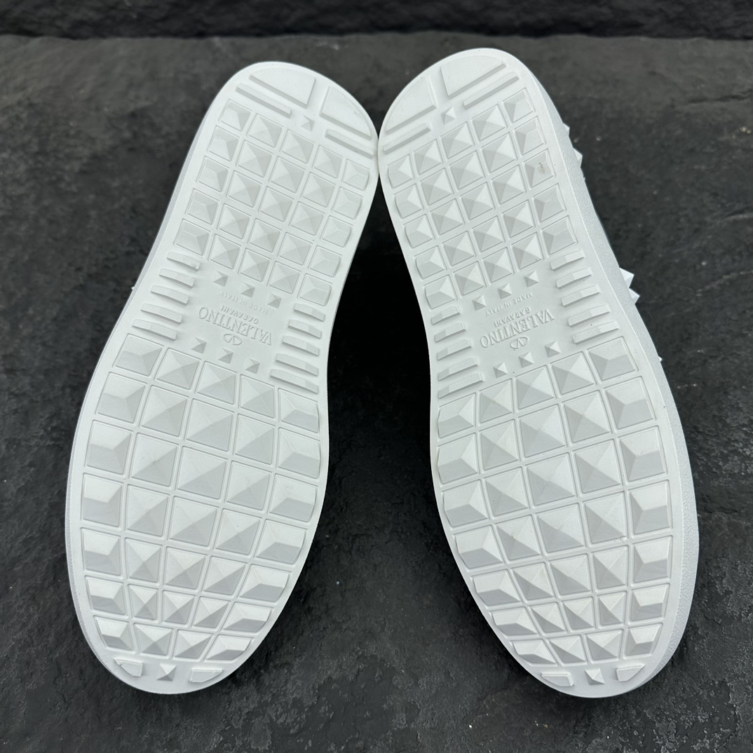 Valentino Rockstud Untitled Sneaker Size 36-46