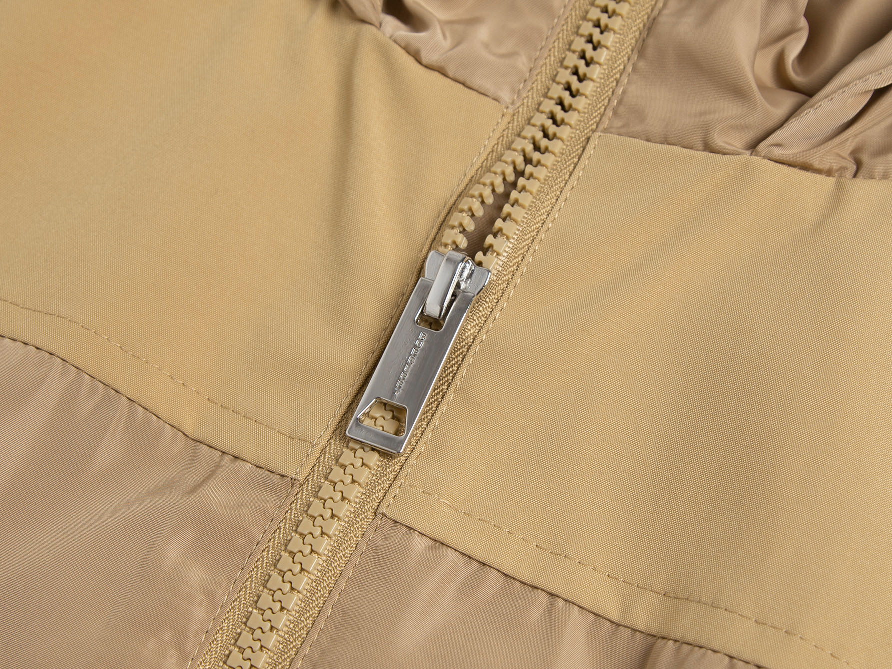 Burberry Unisex Jacket Size S-XL