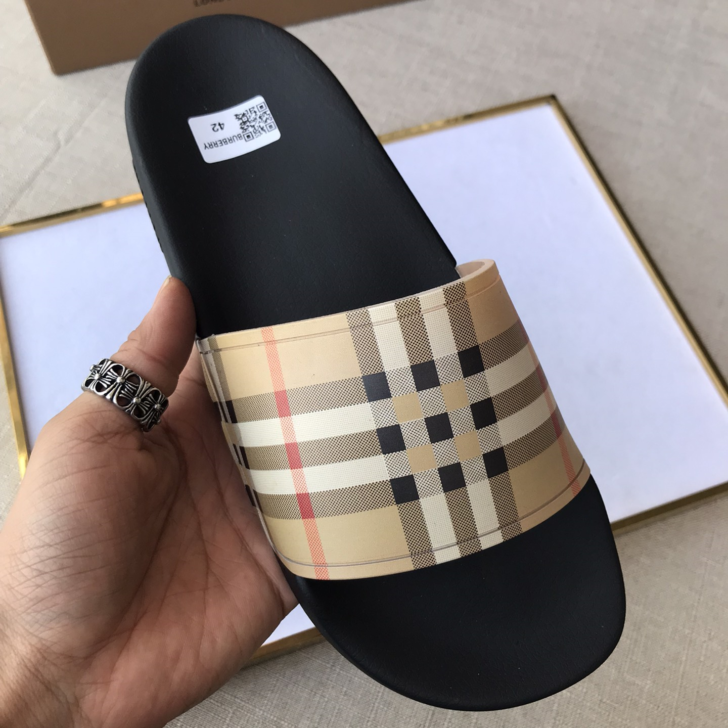 Burberry Mens Women Sandals Gr. 36-46