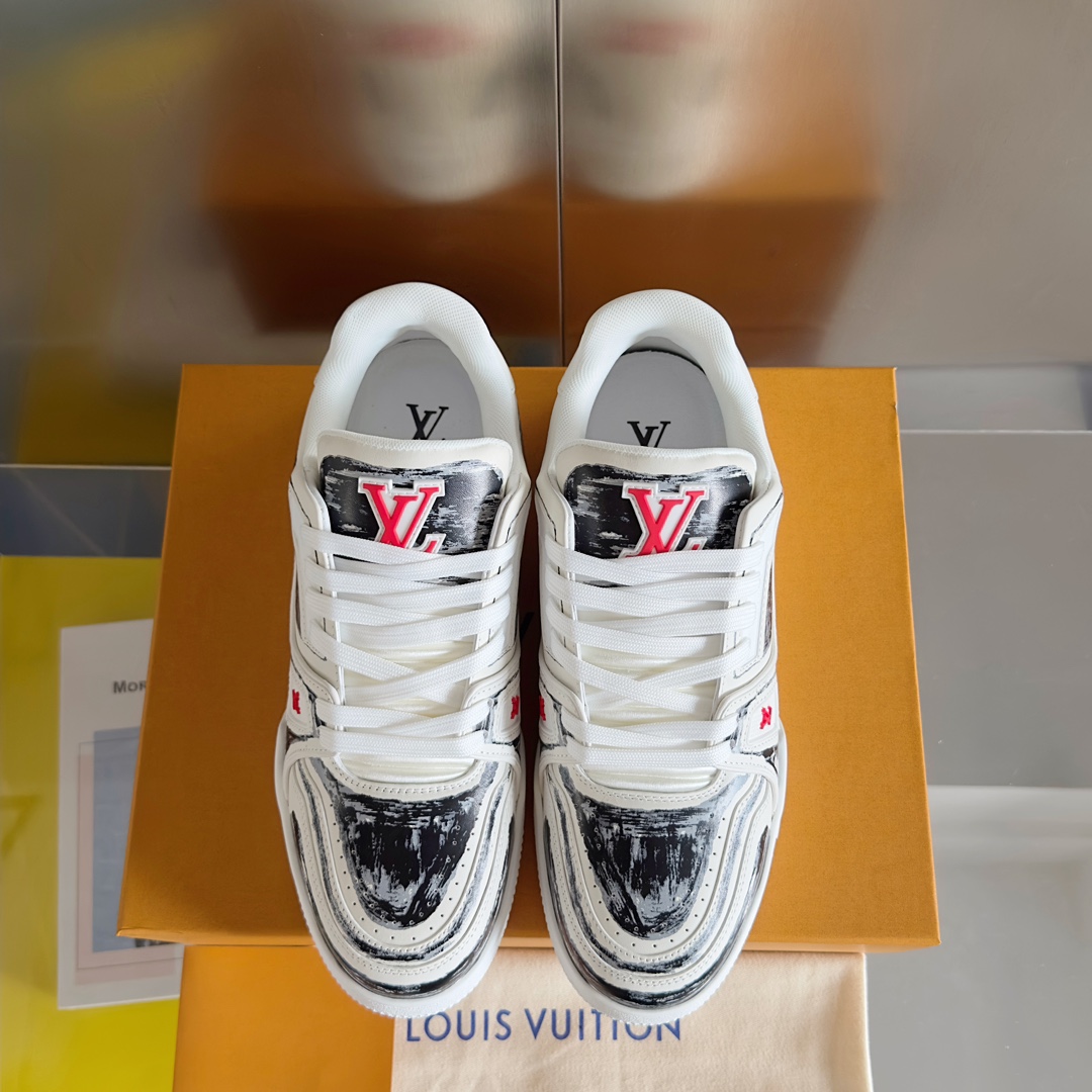 Louis Vuitton LV Trainer Sneaker Size 36-46
