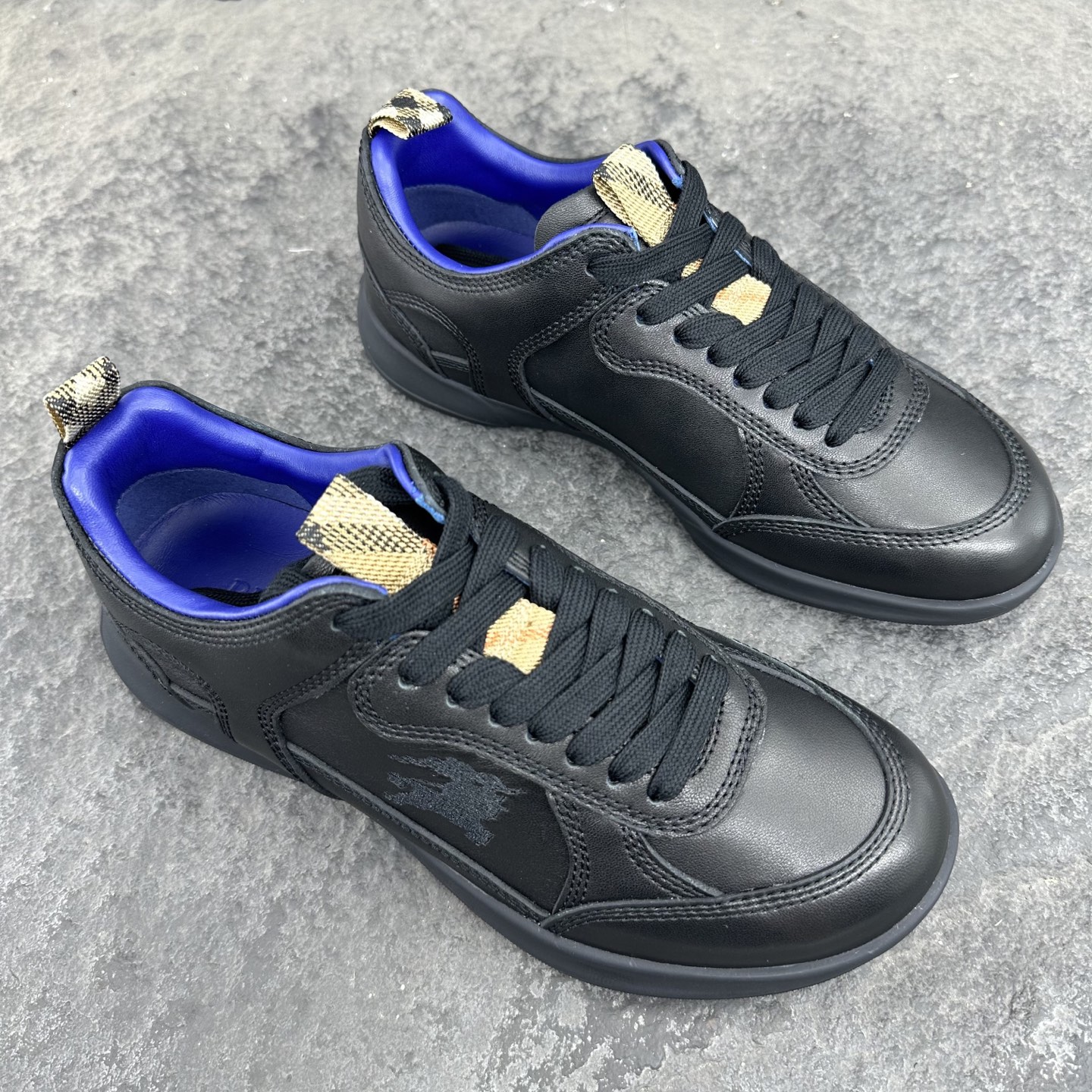 Burberry Matrix Sneaker Size 36-46