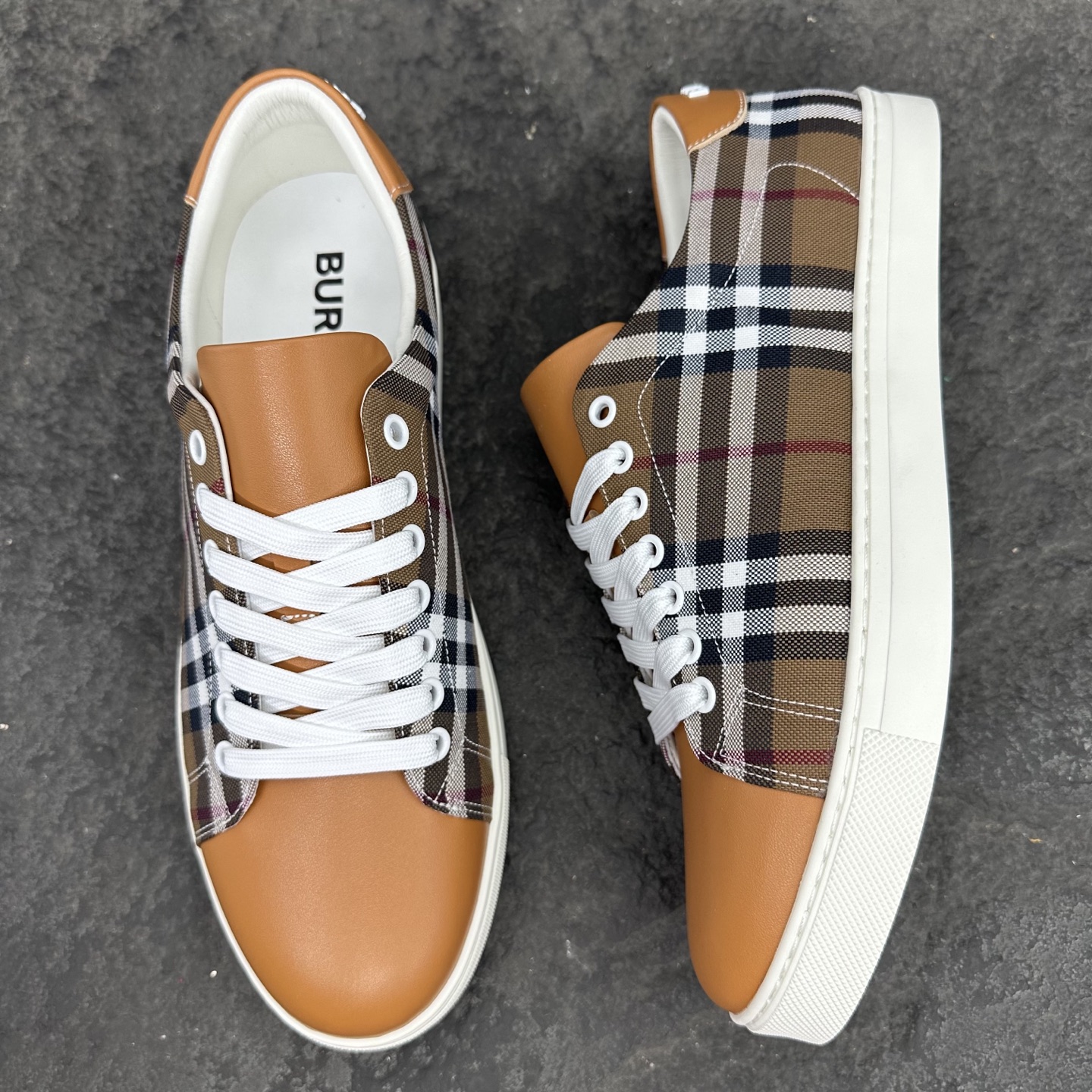 Burberry Sneaker Size 36-46