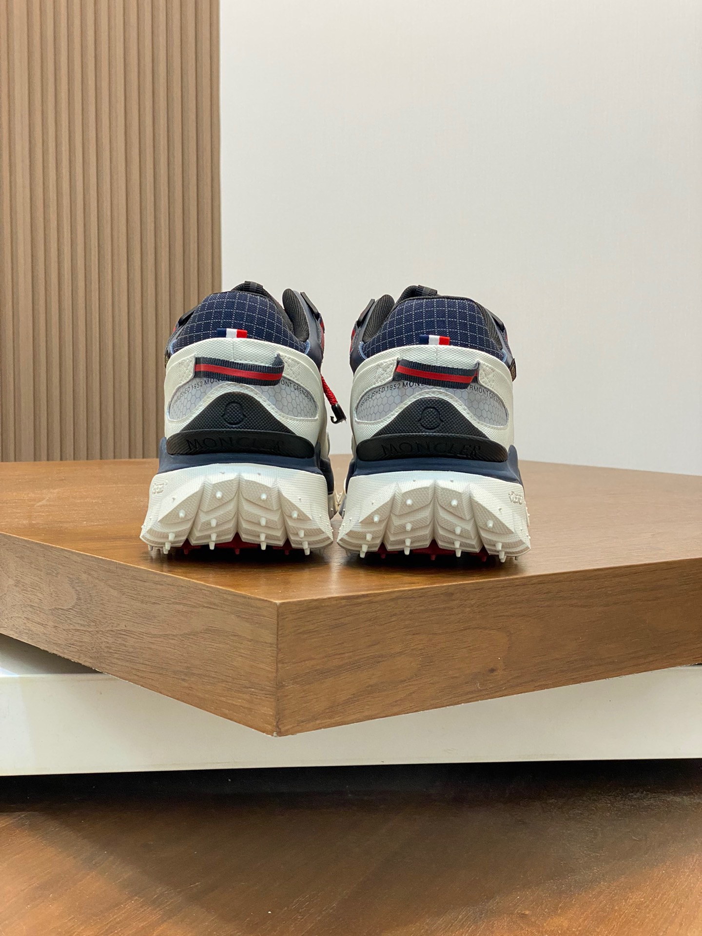 Moncler Trailgrip Gtx Sneaker Size 40-45