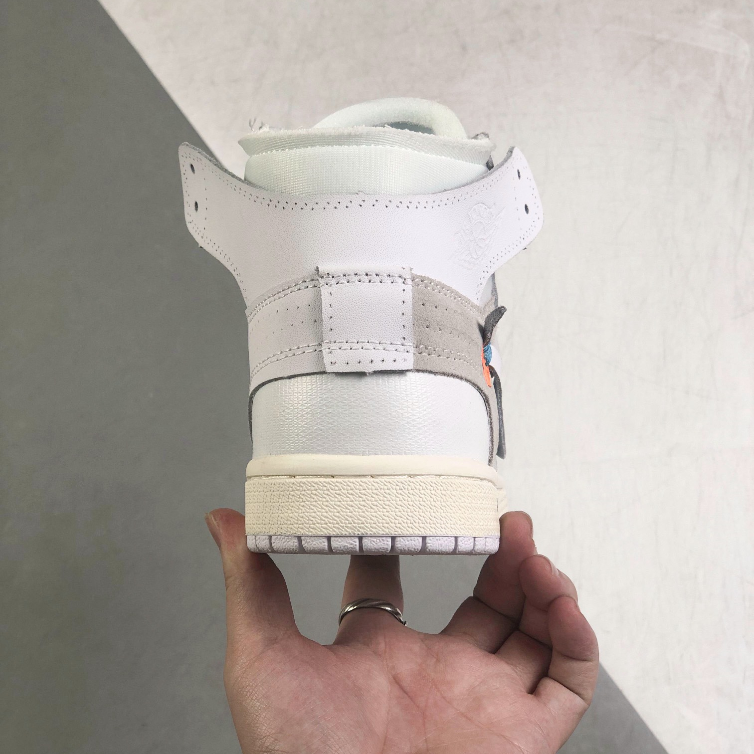 Nike Air Jordan 1 x OFF White High Top Sneakers Shoes Gr. 36-46