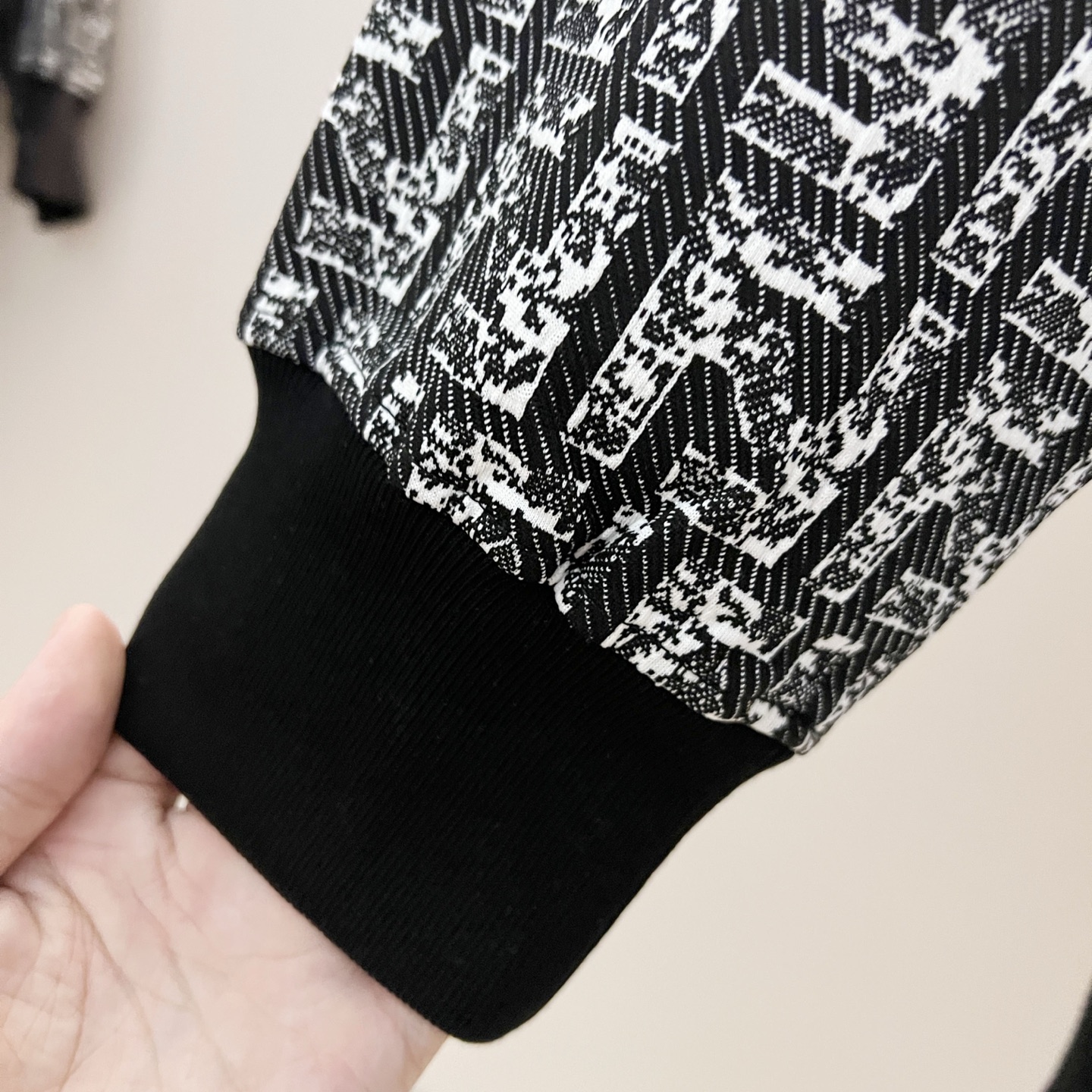 Fendi Unisex Sweatshirt Size S-XL