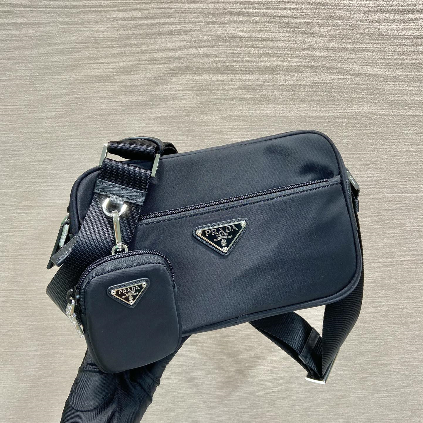 Prada 1BC167 Re-Nylon Shoulder Bags Size 23*15*7cm 3-Color