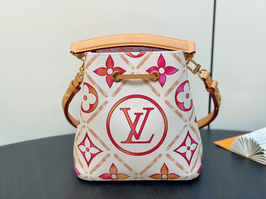 Louis Vuitton M25315 Néonoé BB Shoulder Bag Size 20*20*13cm