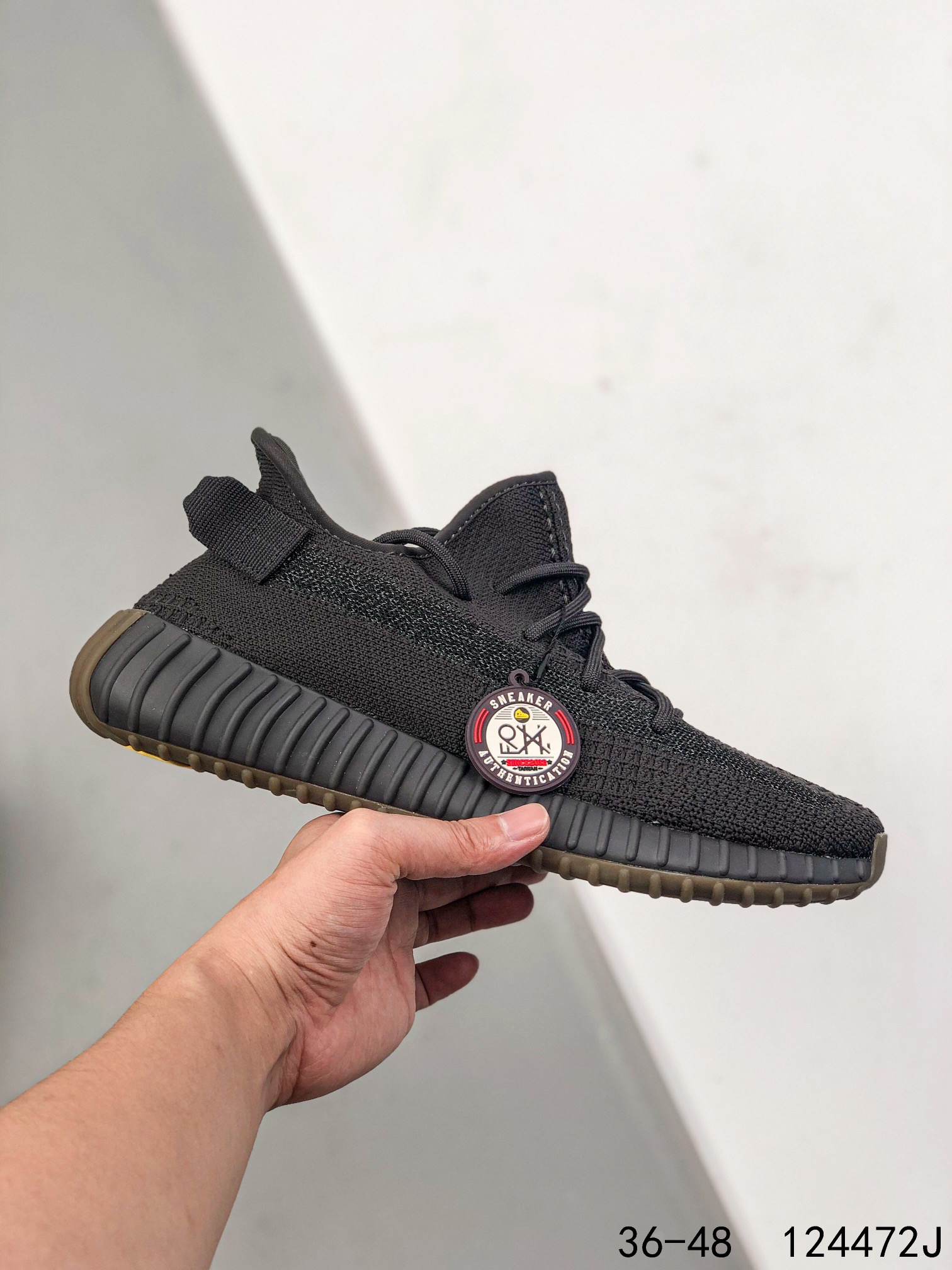 Yeezy 350 Boost 350 V2 Mens/Women Sneakers Shoes Black 36 - 45