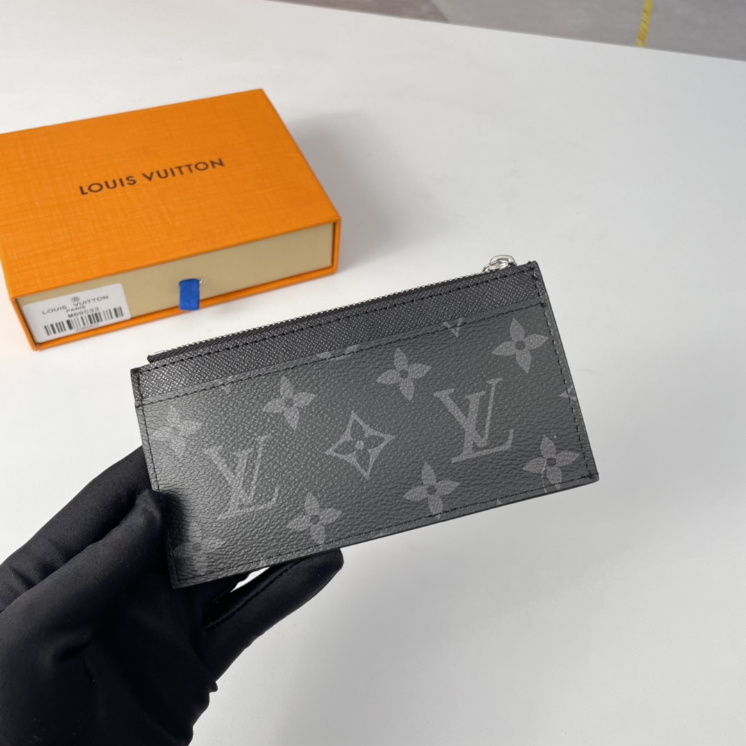 Louis Vuitton M64038 Card Holder Size 14*8cm