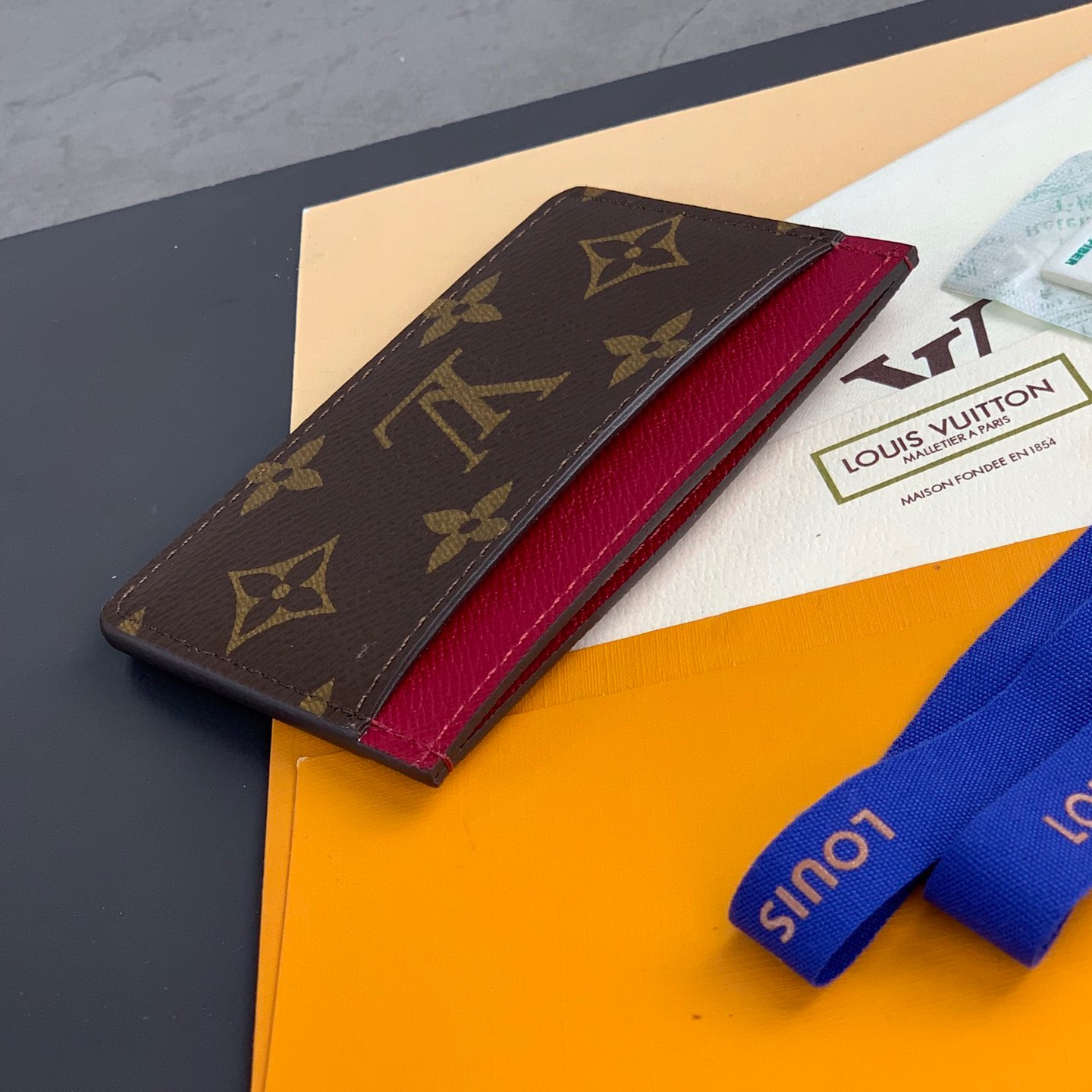 Louis Vuitton Card Holder Size 11*7*0.5cm M60703 M61733 M81022 M69171 N61722 M69161