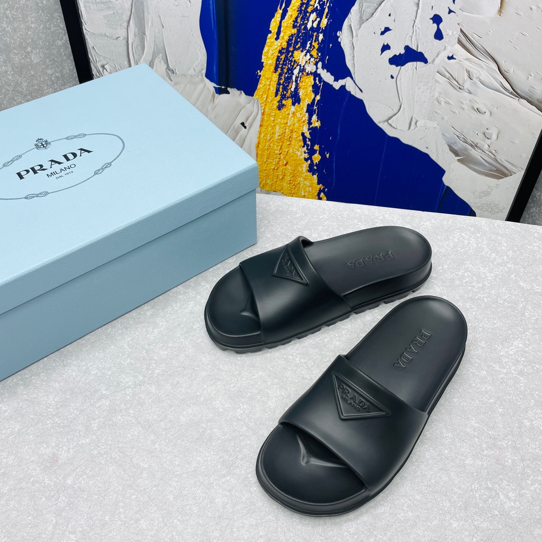 Prada Rubber Slippers Size 35-45 Black/White