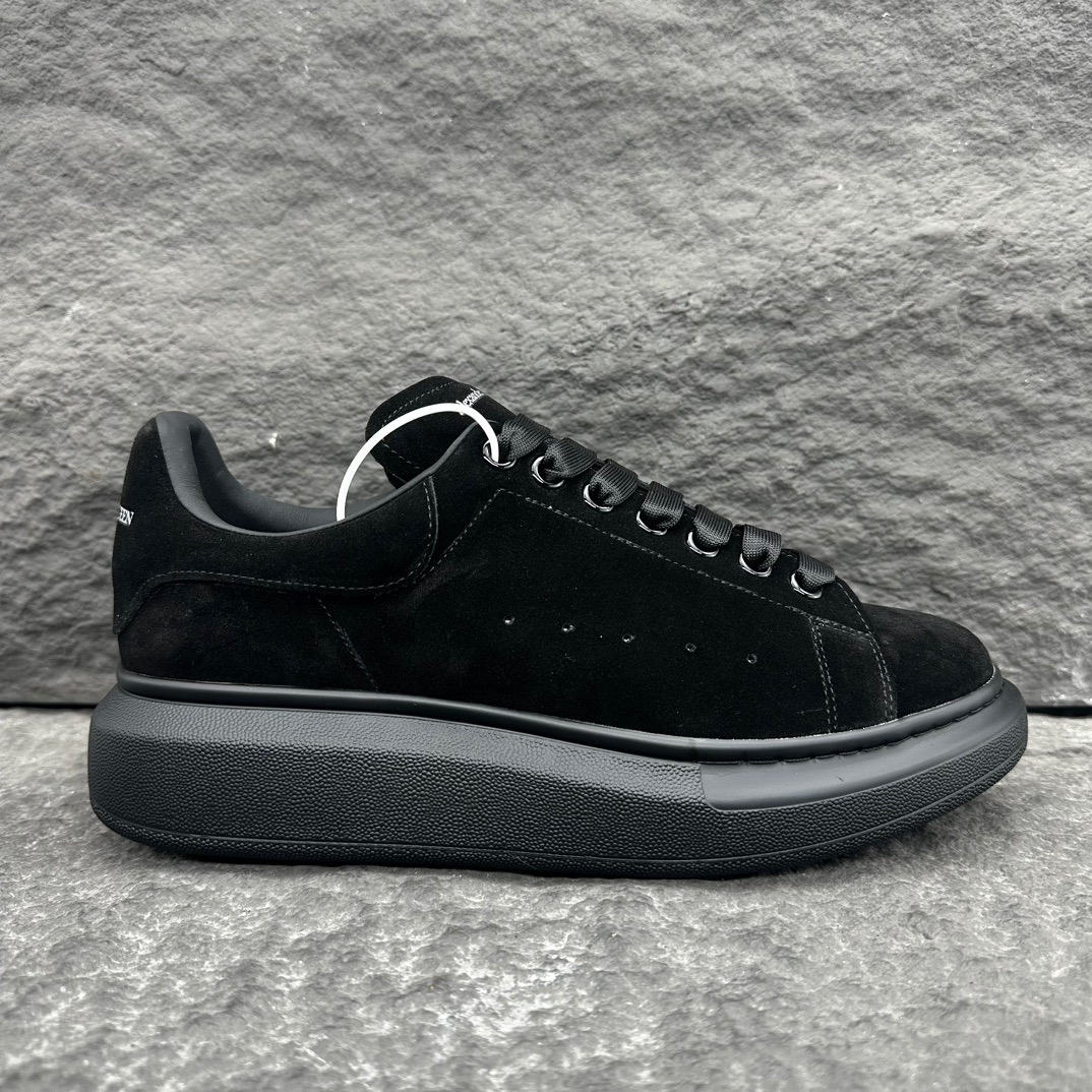 Alexander McQueen Oversized Sneaker size 36-46