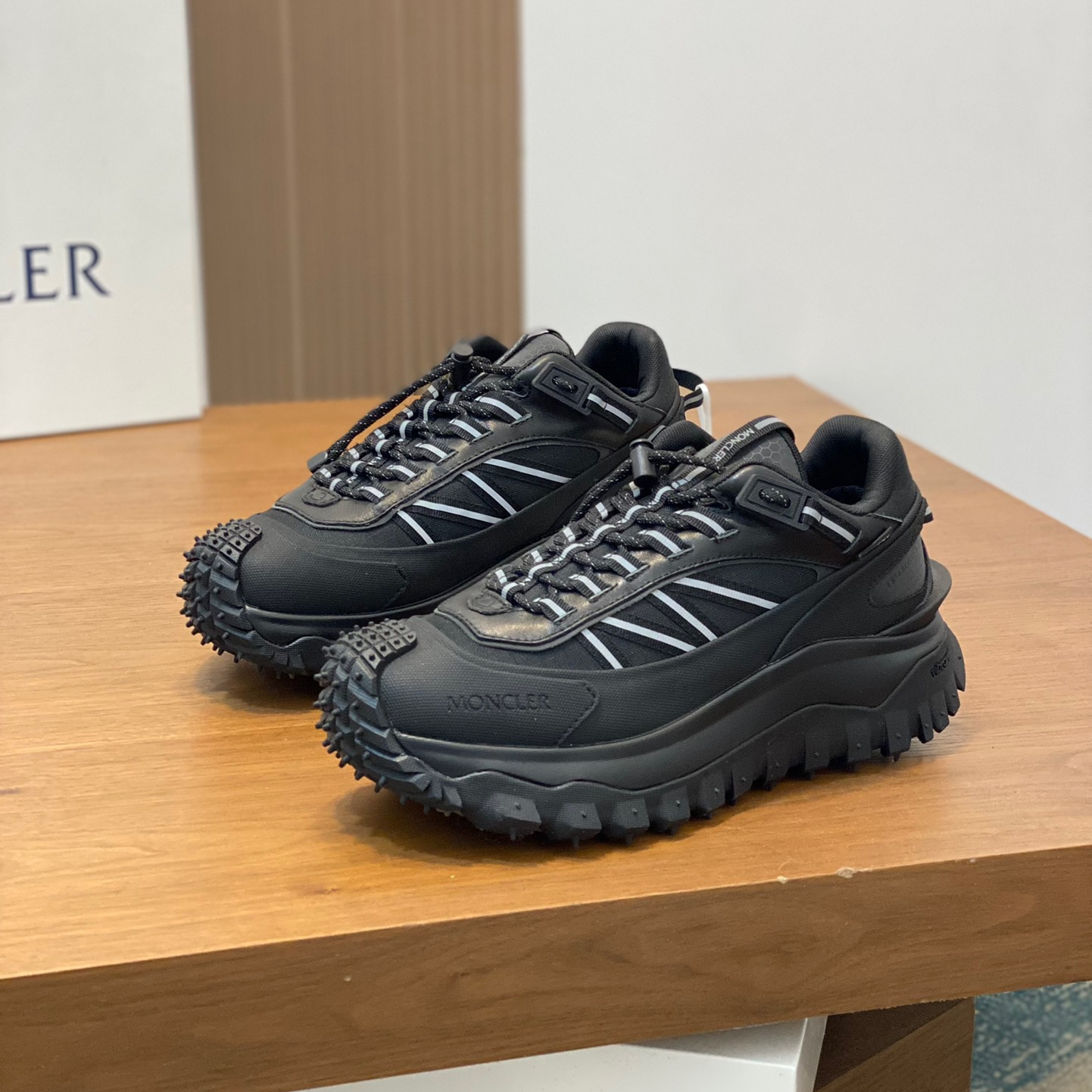 Moncler Trailgrip Gtx Sneaker Size 40-45